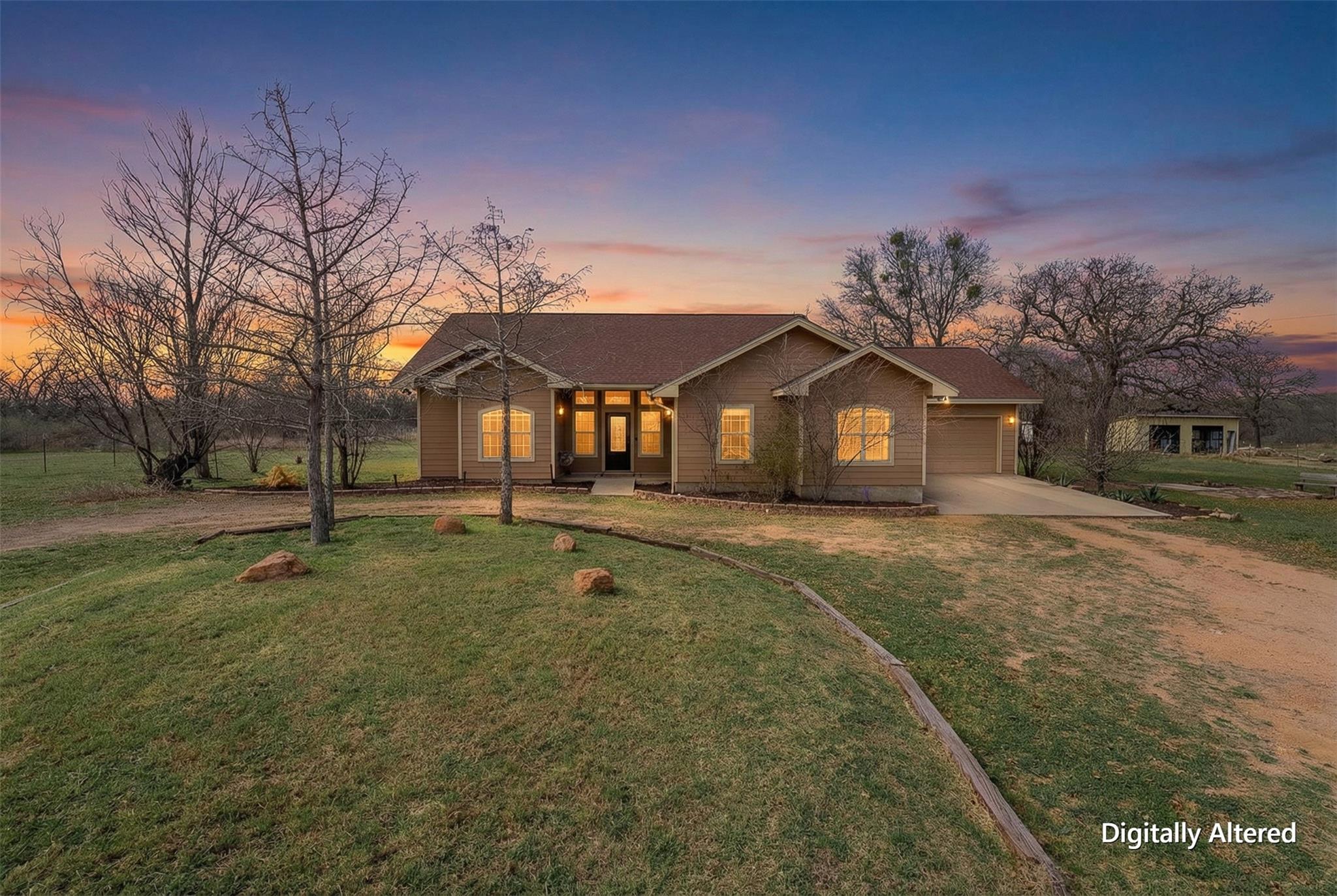 120 Zurita Trl, Marble Falls, TX 78654