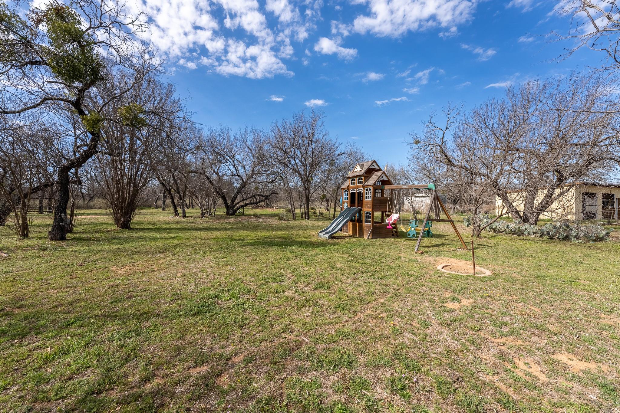 120 Zurita Trl, Marble Falls, TX 78654