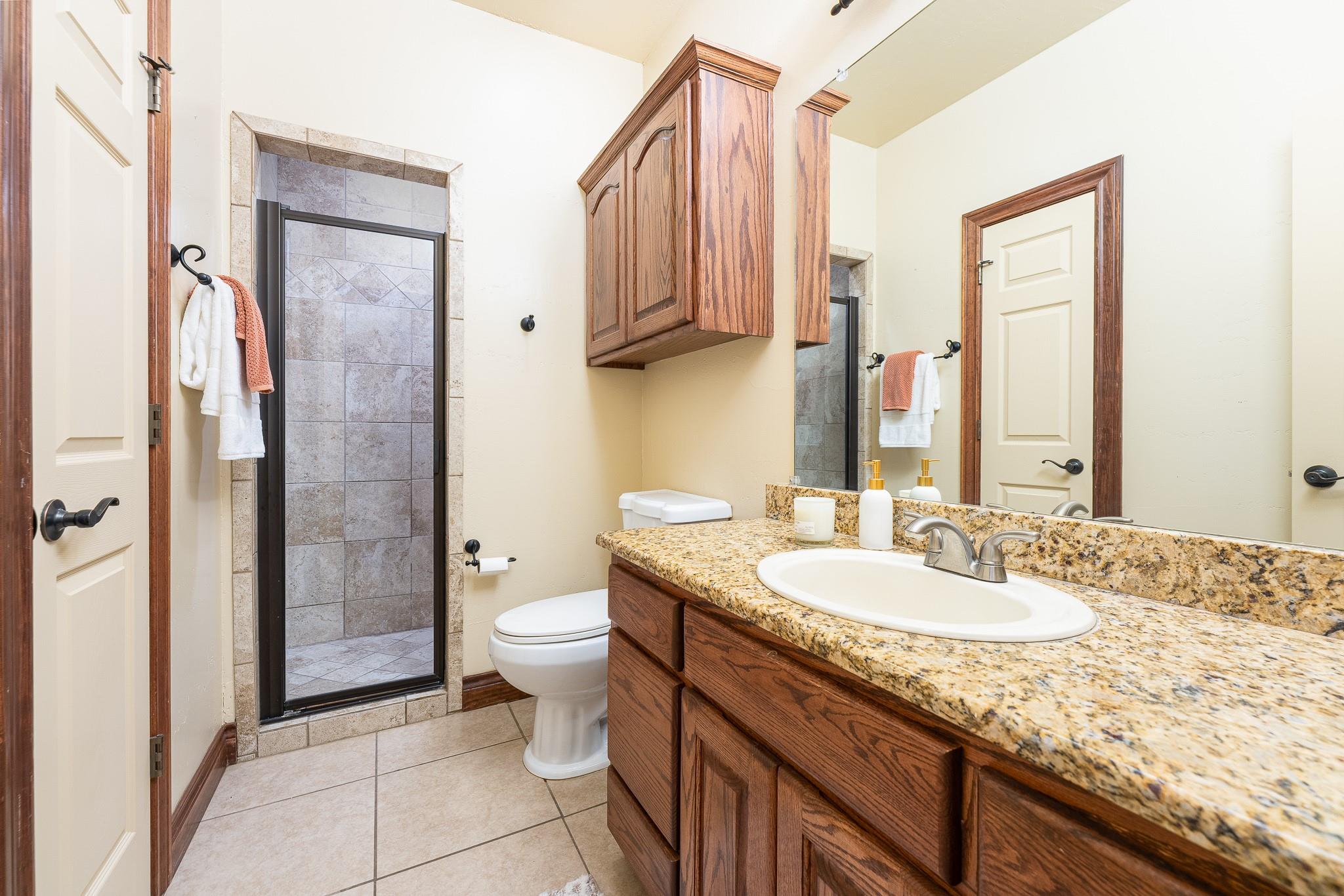 120 Zurita Trl, Marble Falls, TX 78654
