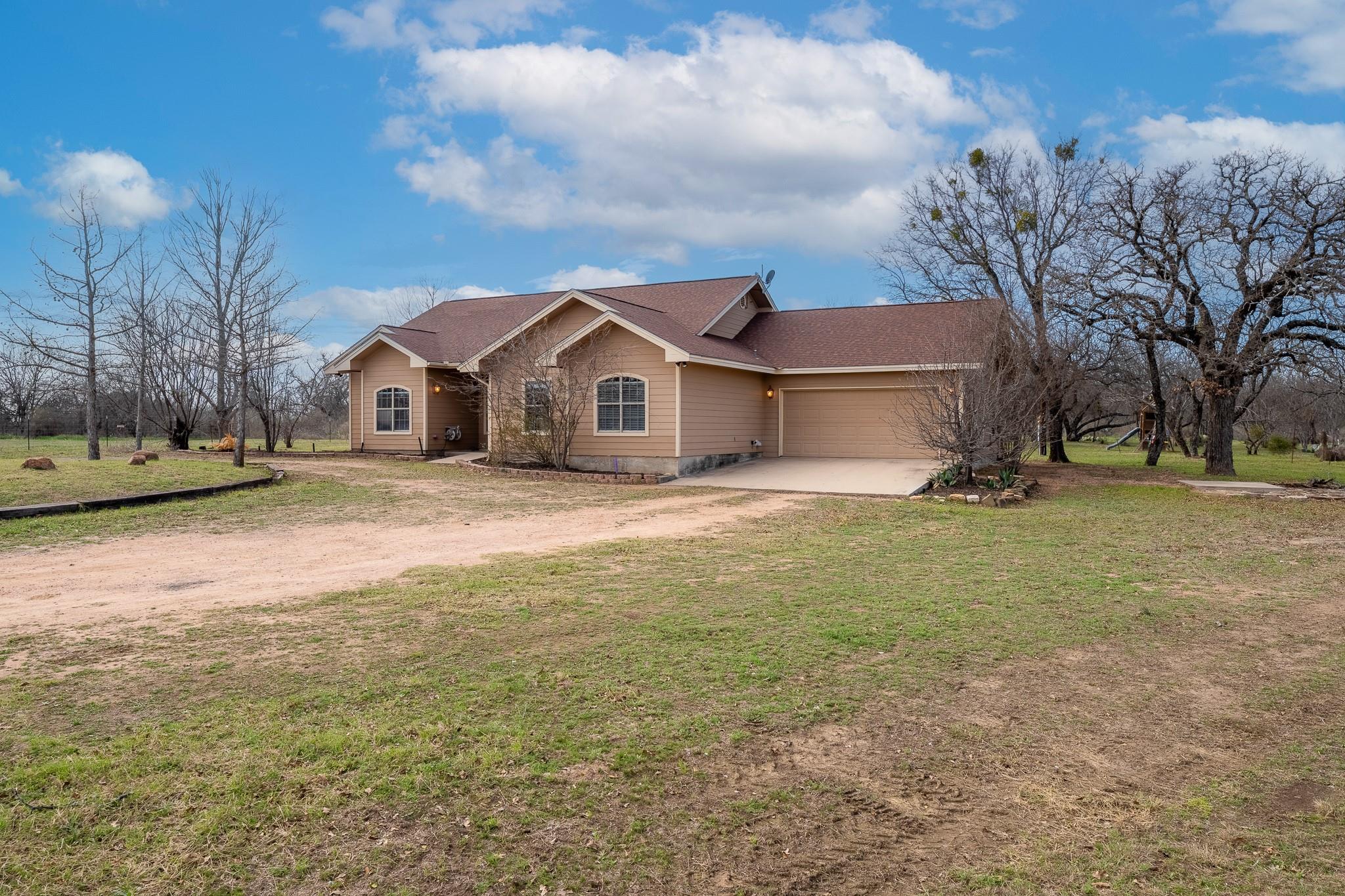 120 Zurita Trl, Marble Falls, TX 78654