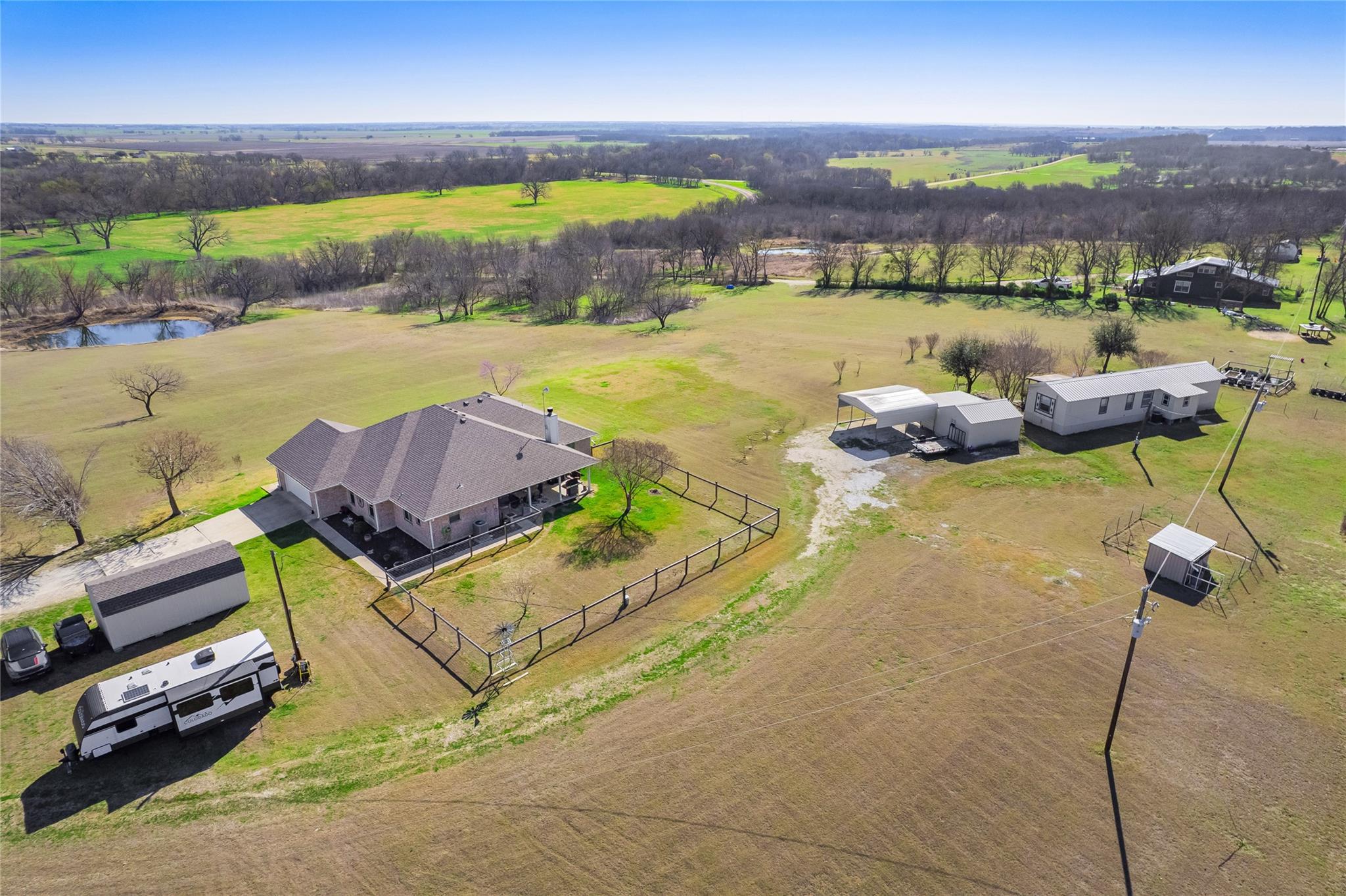 700 FM 431, Lott, TX 76656