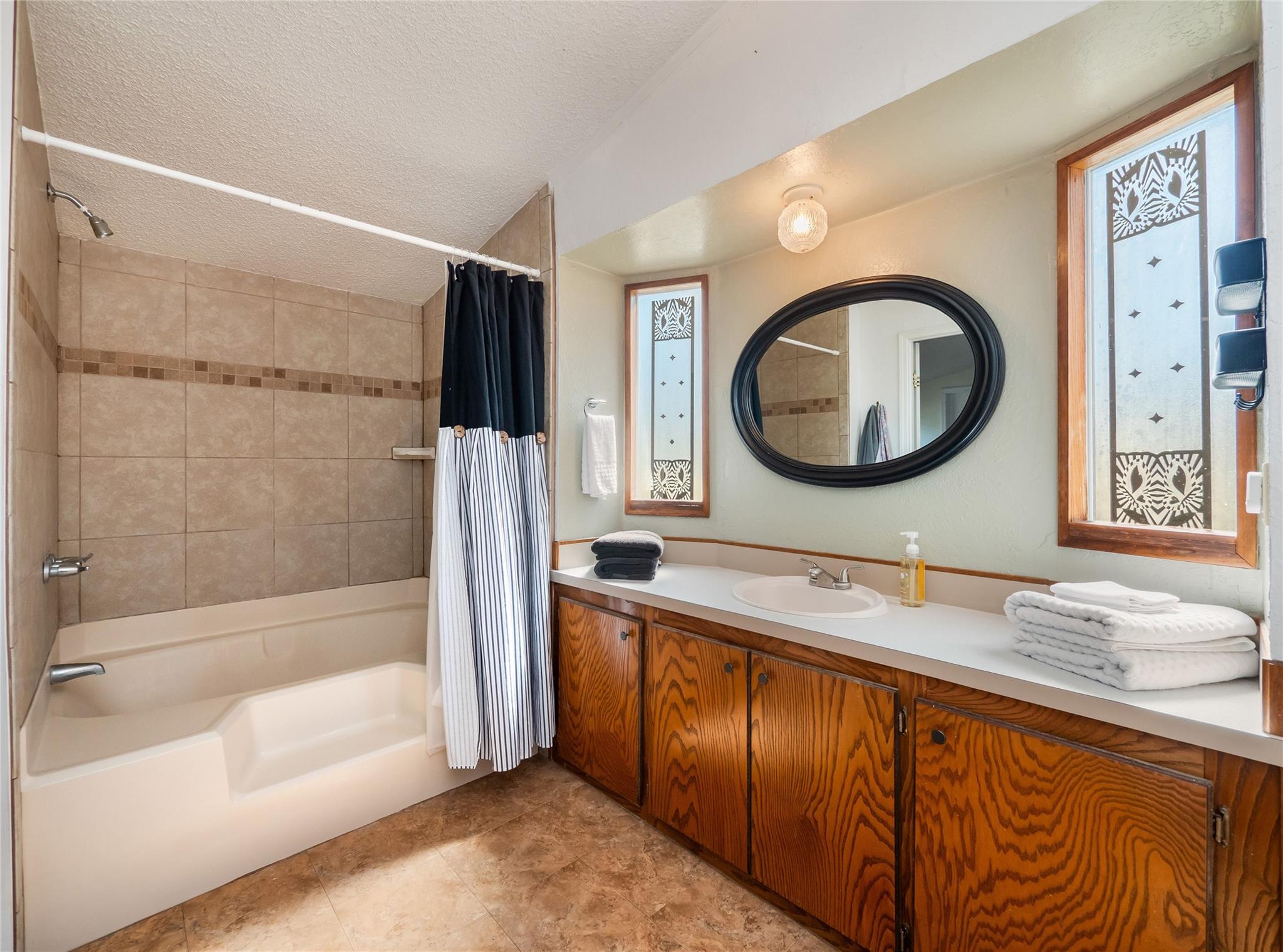 700 FM 431, Lott, TX 76656