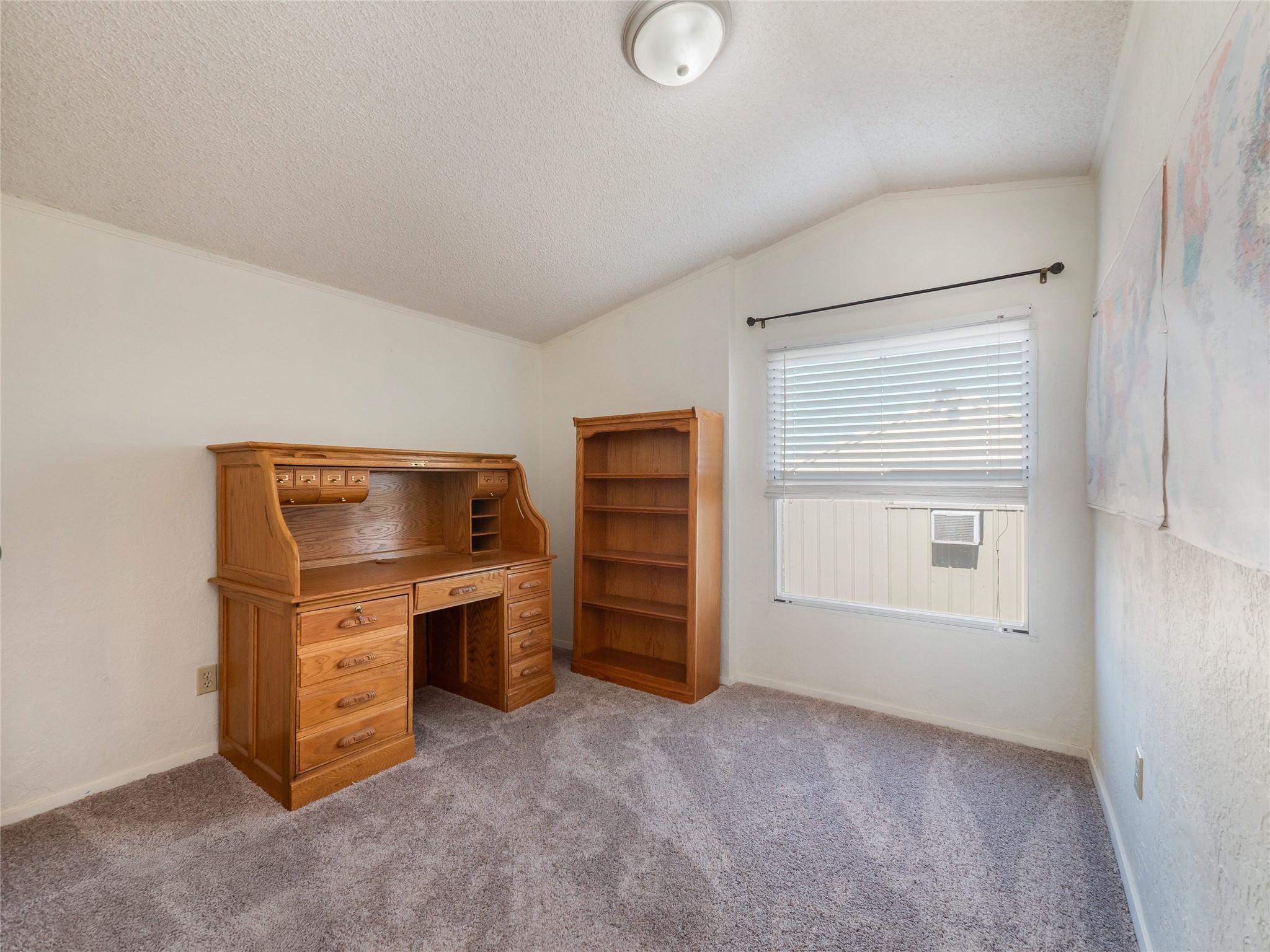 700 FM 431, Lott, TX 76656