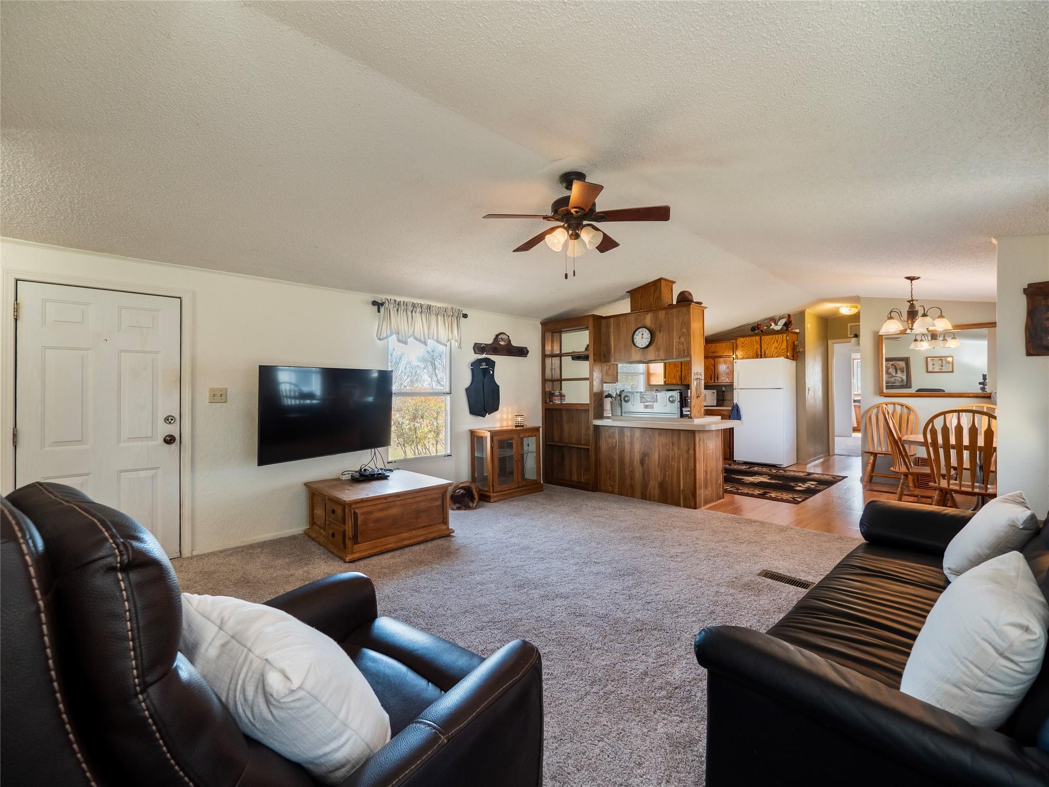 700 FM 431, Lott, TX 76656