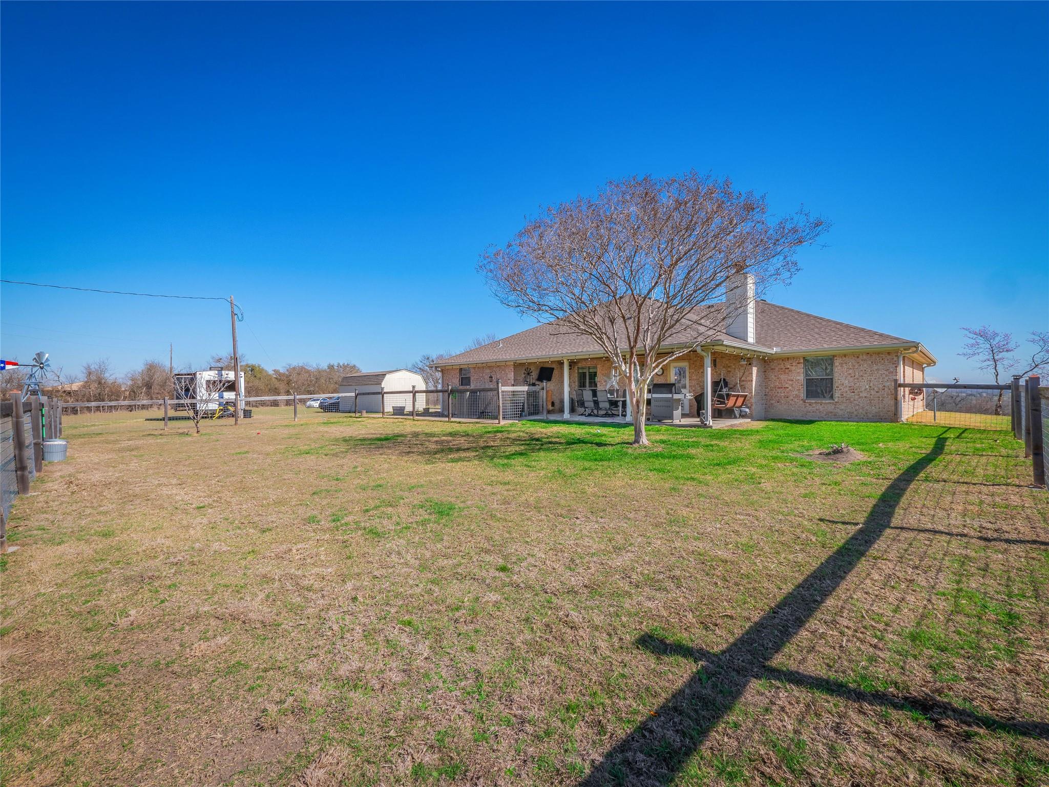 700 FM 431, Lott, TX 76656