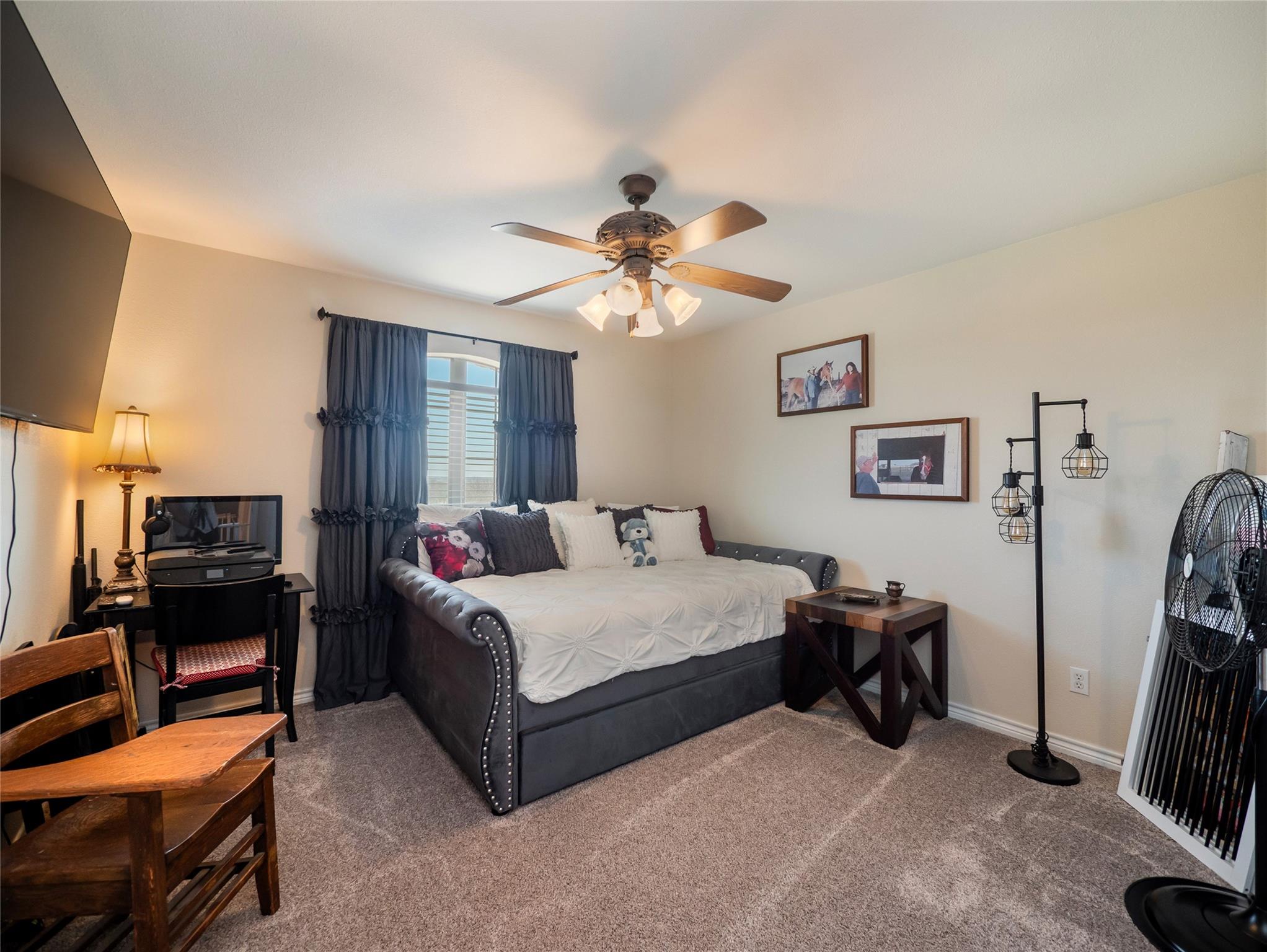 700 FM 431, Lott, TX 76656