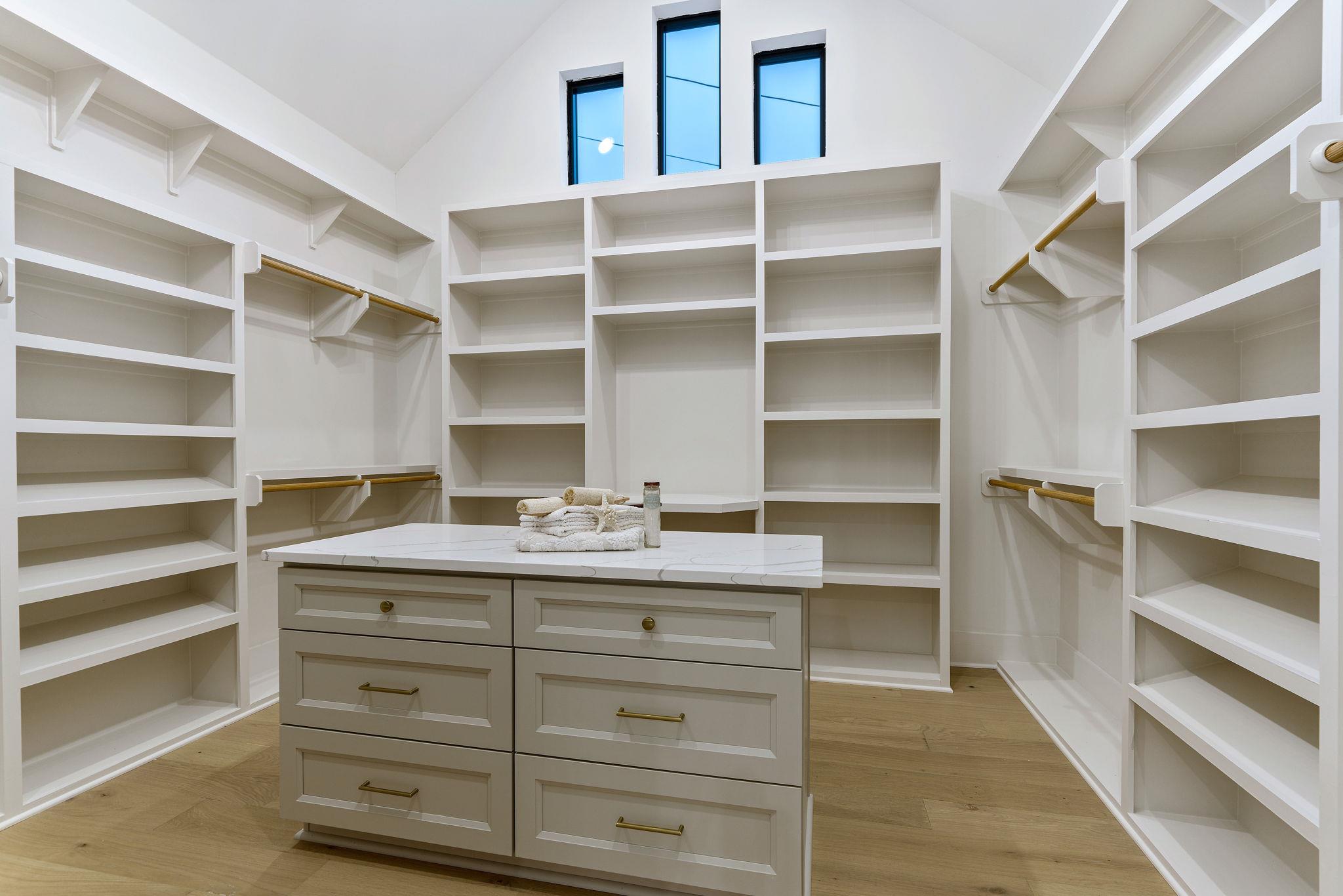 7505 E Us Highway 290, Johnson City, TX 78636