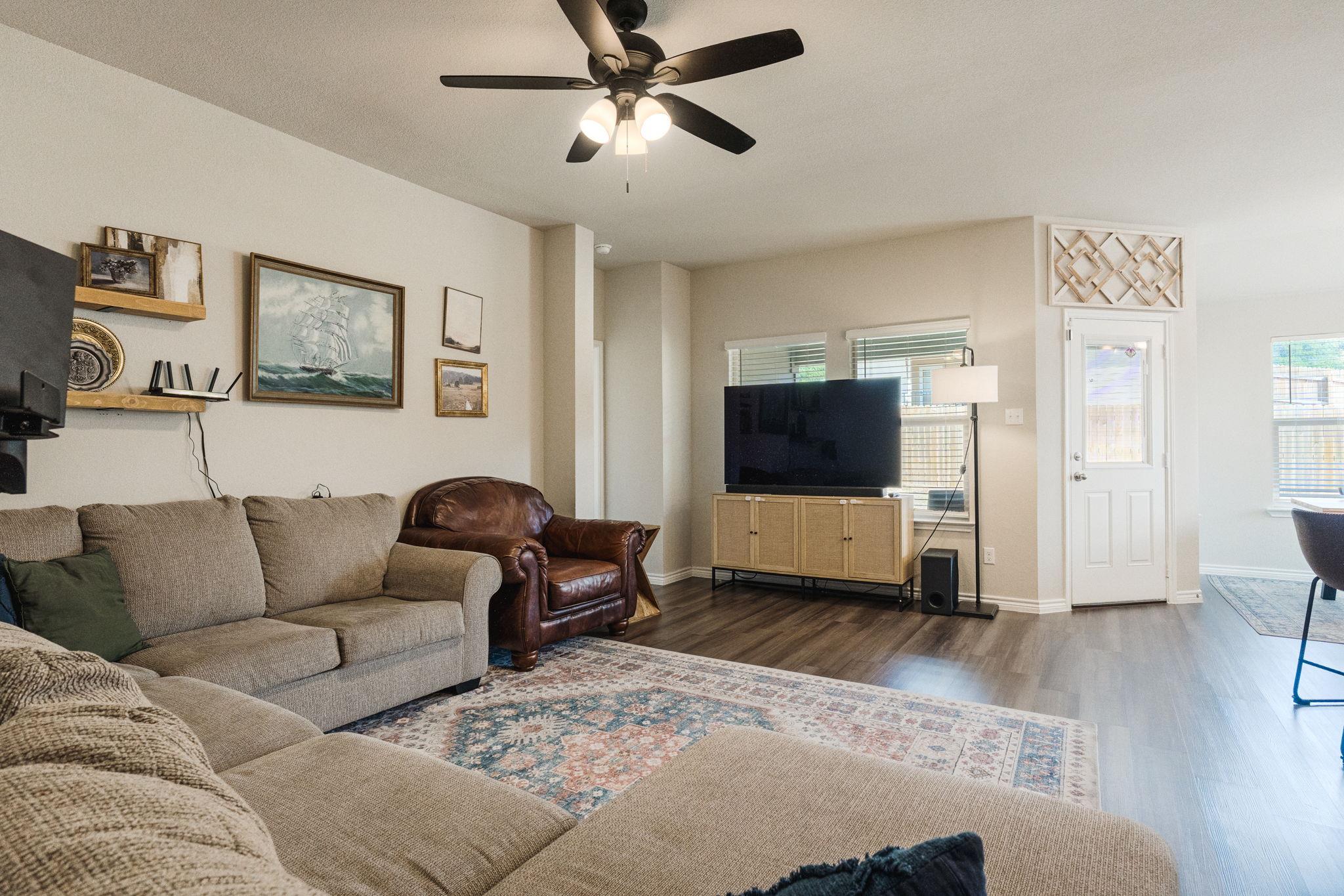 110 Ayla Marie Dr, Copperas Cove, TX 76522