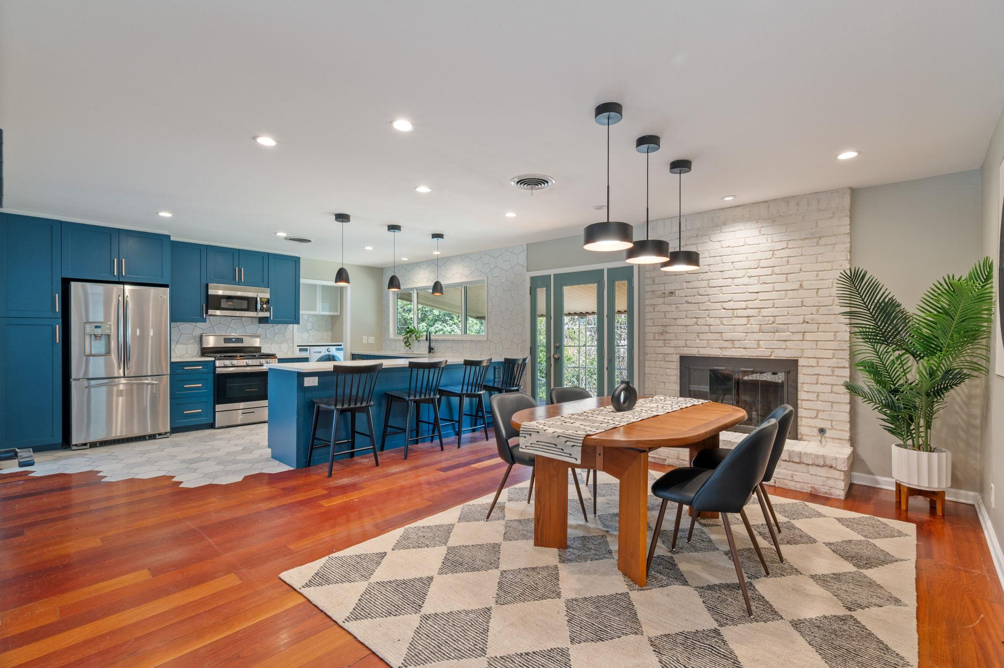 2415 Little John Ln, Austin, TX 78704