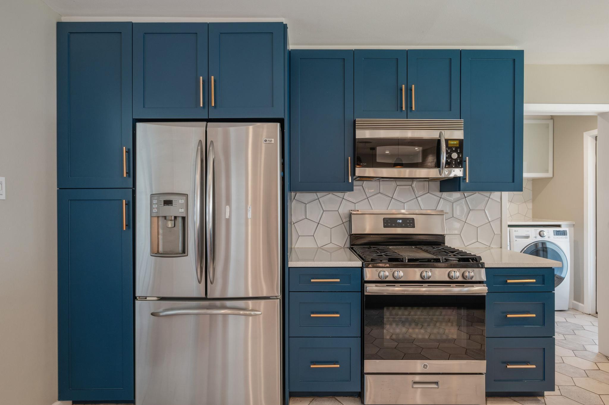 2415 Little John Ln, Austin, TX 78704