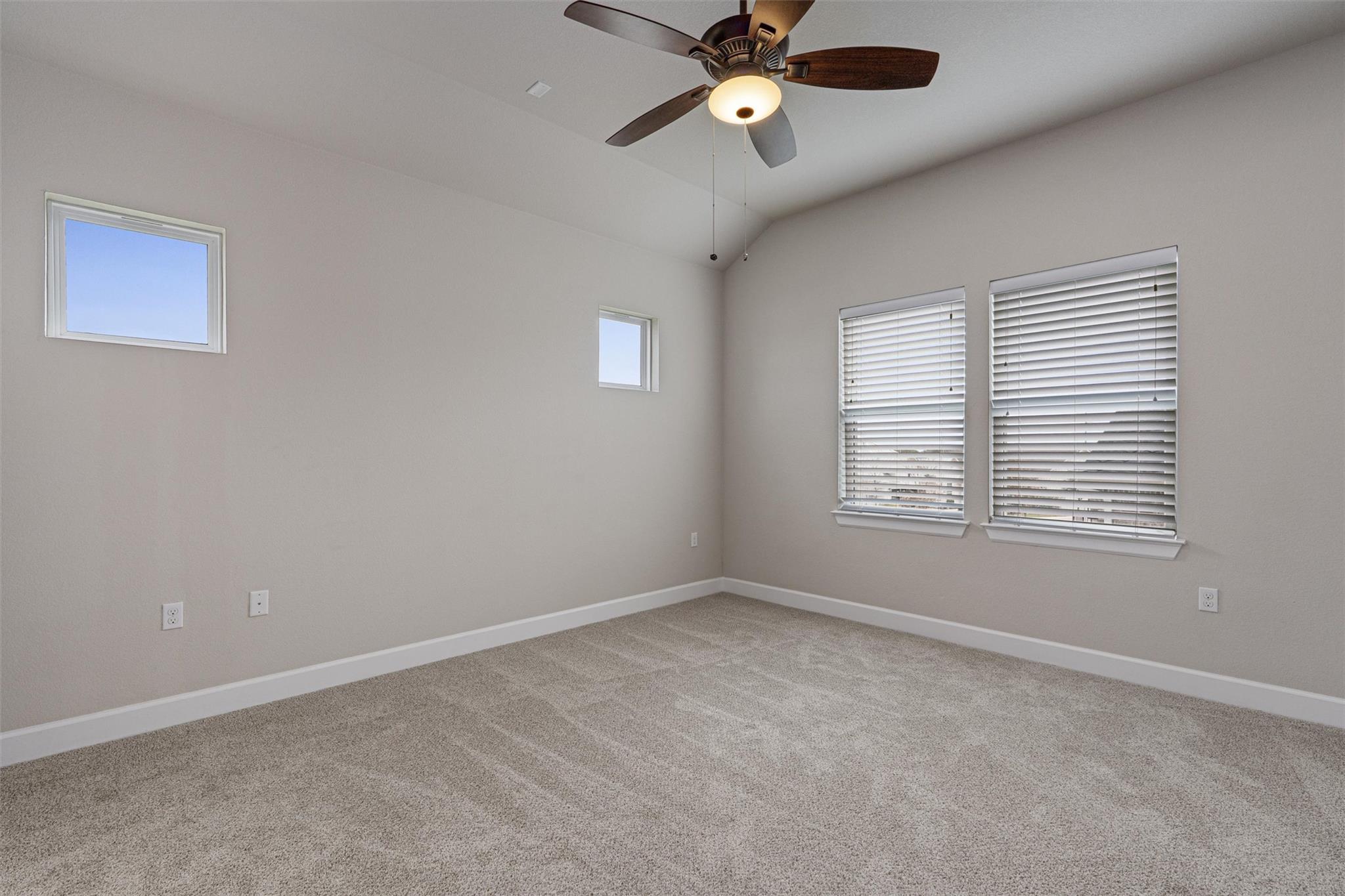 505 Flying Orchid Dr, San Marcos, TX 78666