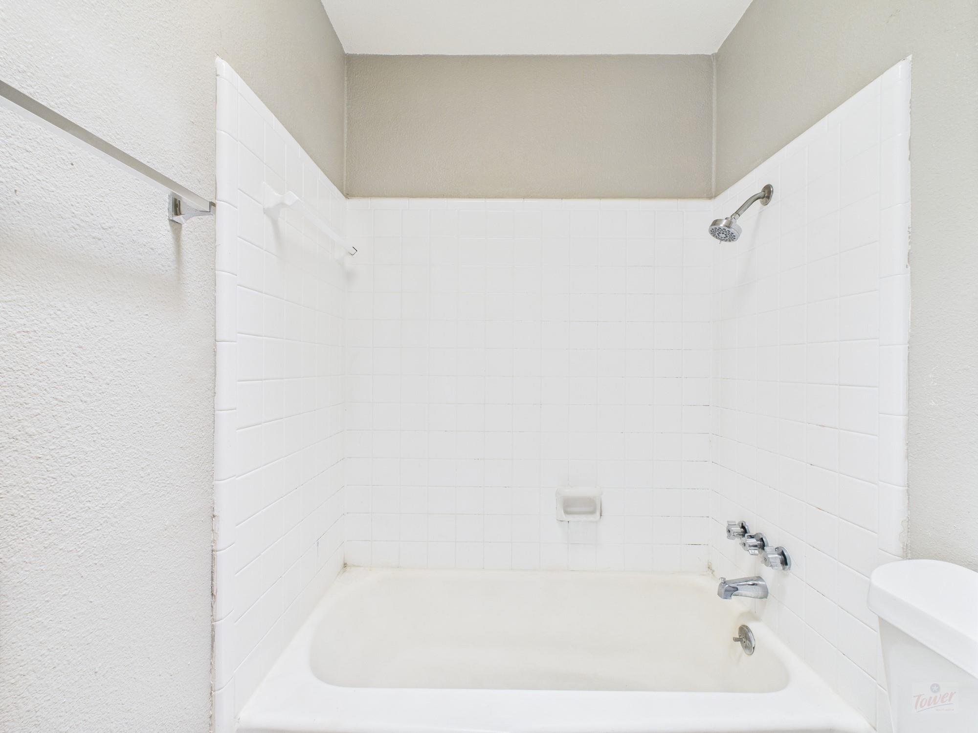 616 51st. St # 104, Austin, TX 78751