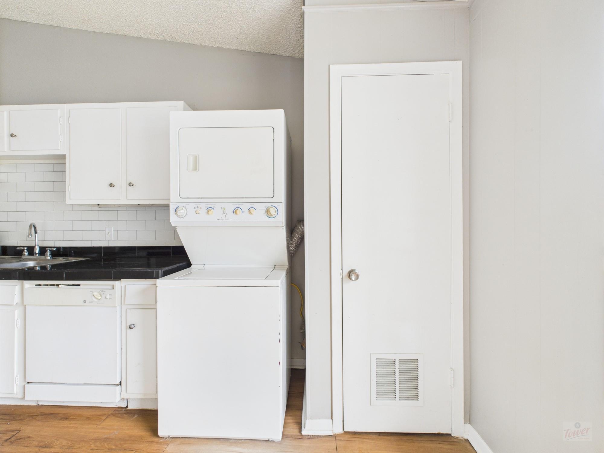 616 51st. St # 104, Austin, TX 78751