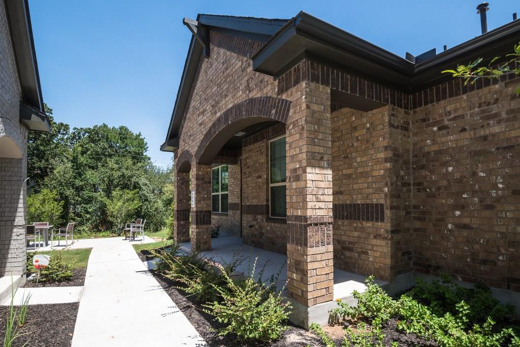 7220 Wyoming Springs Dr # 404, Round Rock, TX 78681