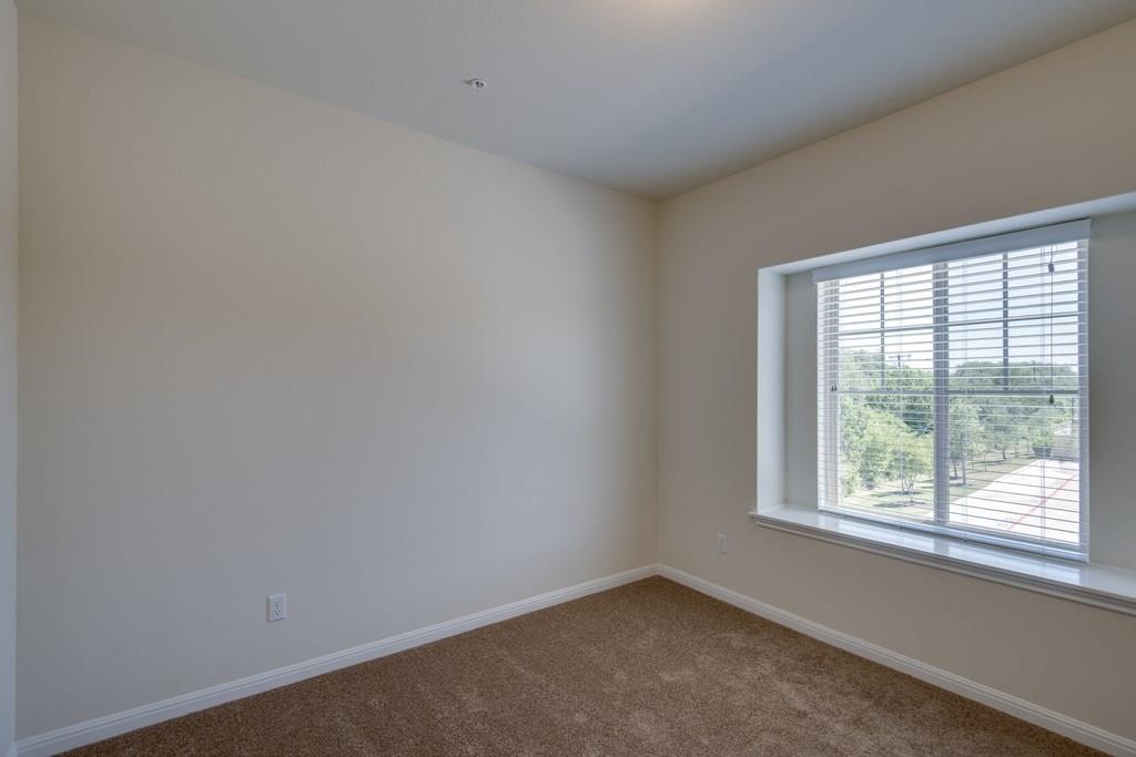 7220 Wyoming Springs Dr # 404, Round Rock, TX 78681