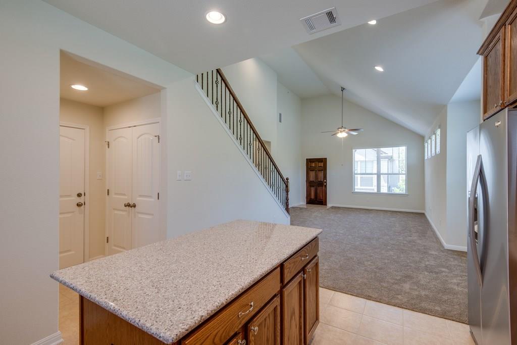 7220 Wyoming Springs Dr # 404, Round Rock, TX 78681