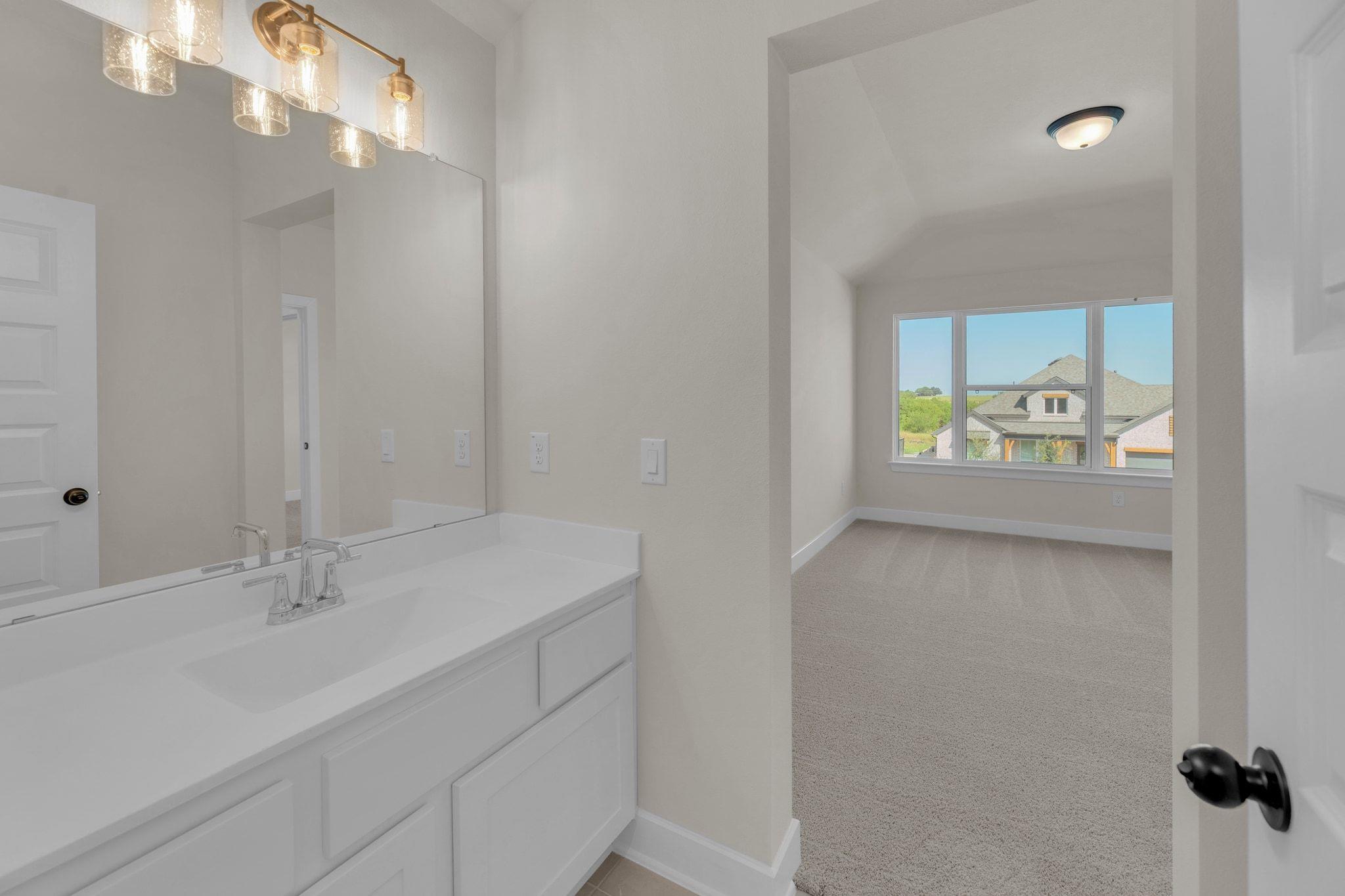 805 Rock Daisy Trl, Hutto, TX 78634