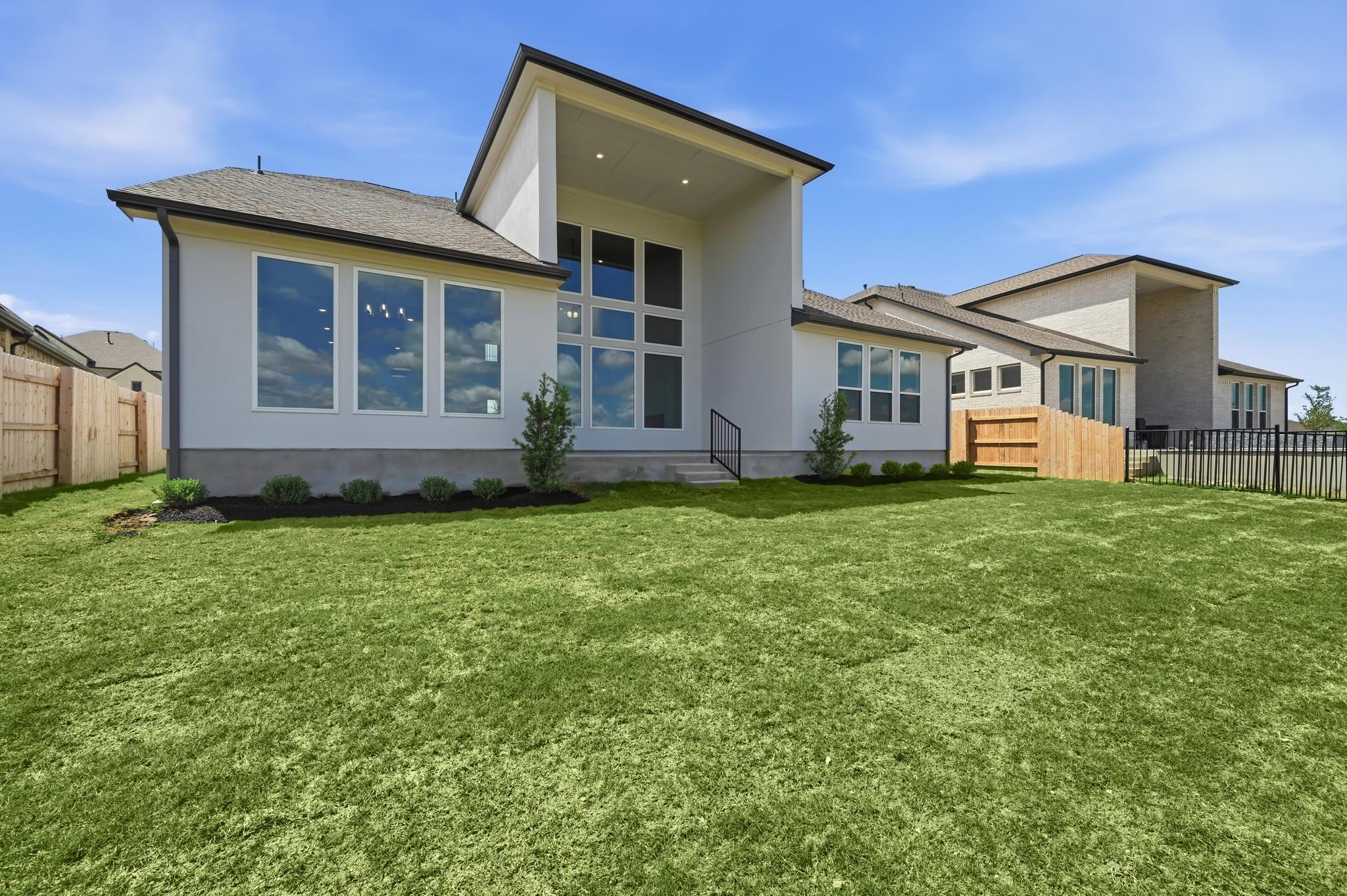 805 Rock Daisy Trl, Hutto, TX 78634