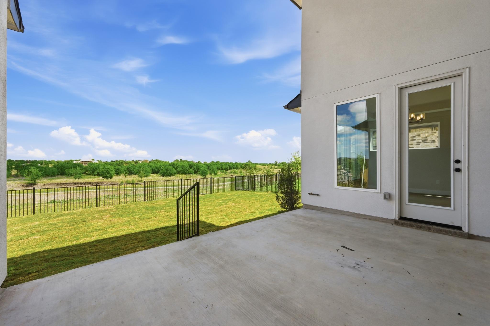 805 Rock Daisy Trl, Hutto, TX 78634