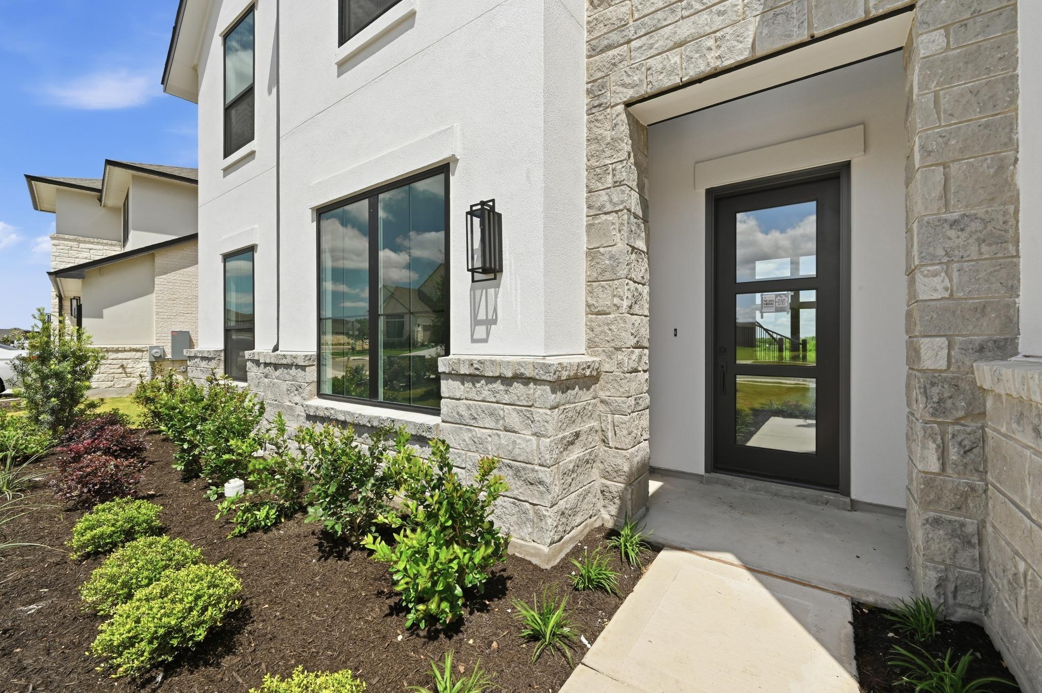 805 Rock Daisy Trl, Hutto, TX 78634