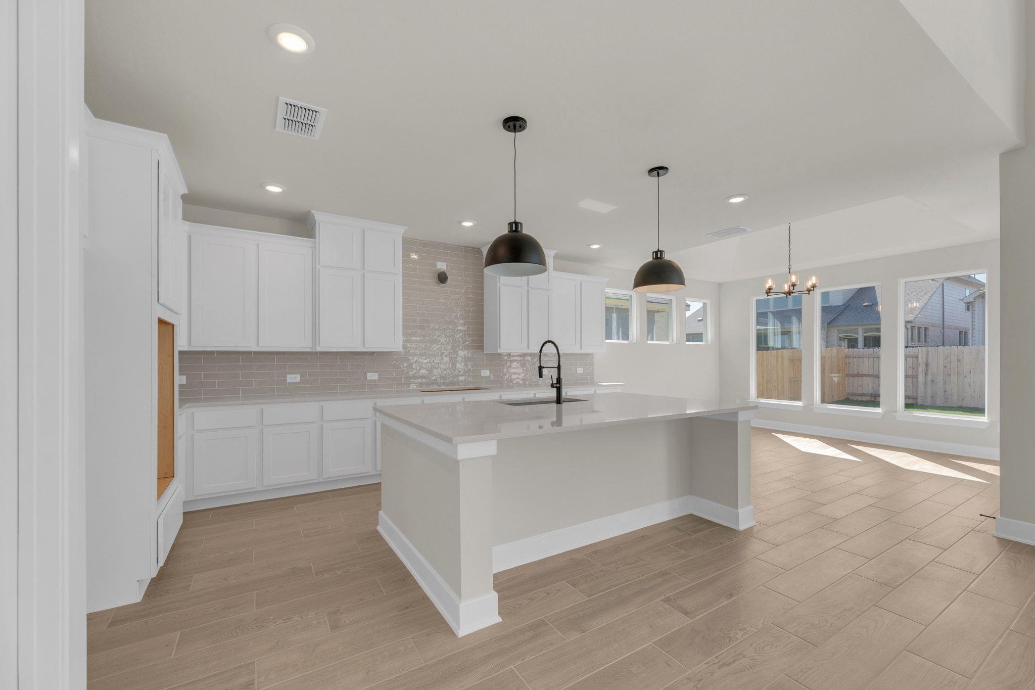 805 Rock Daisy Trl, Hutto, TX 78634