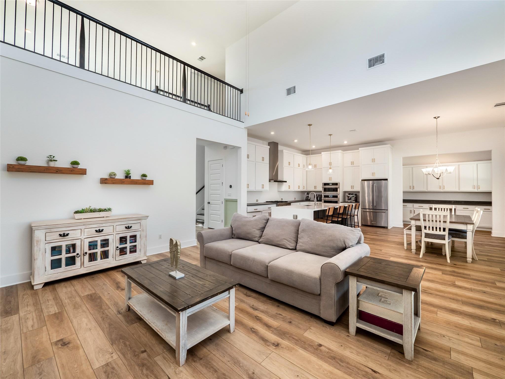 138 Yellow Bell Run, Dripping Springs, TX 78620