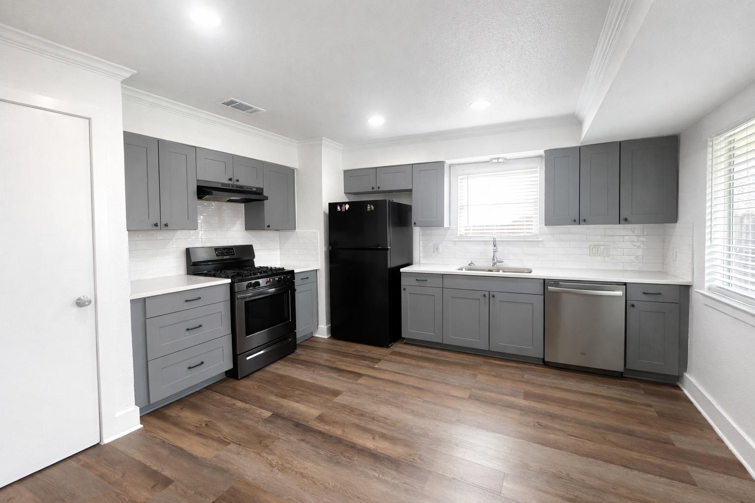 5503 Burgundy Dr, Austin, TX 78724