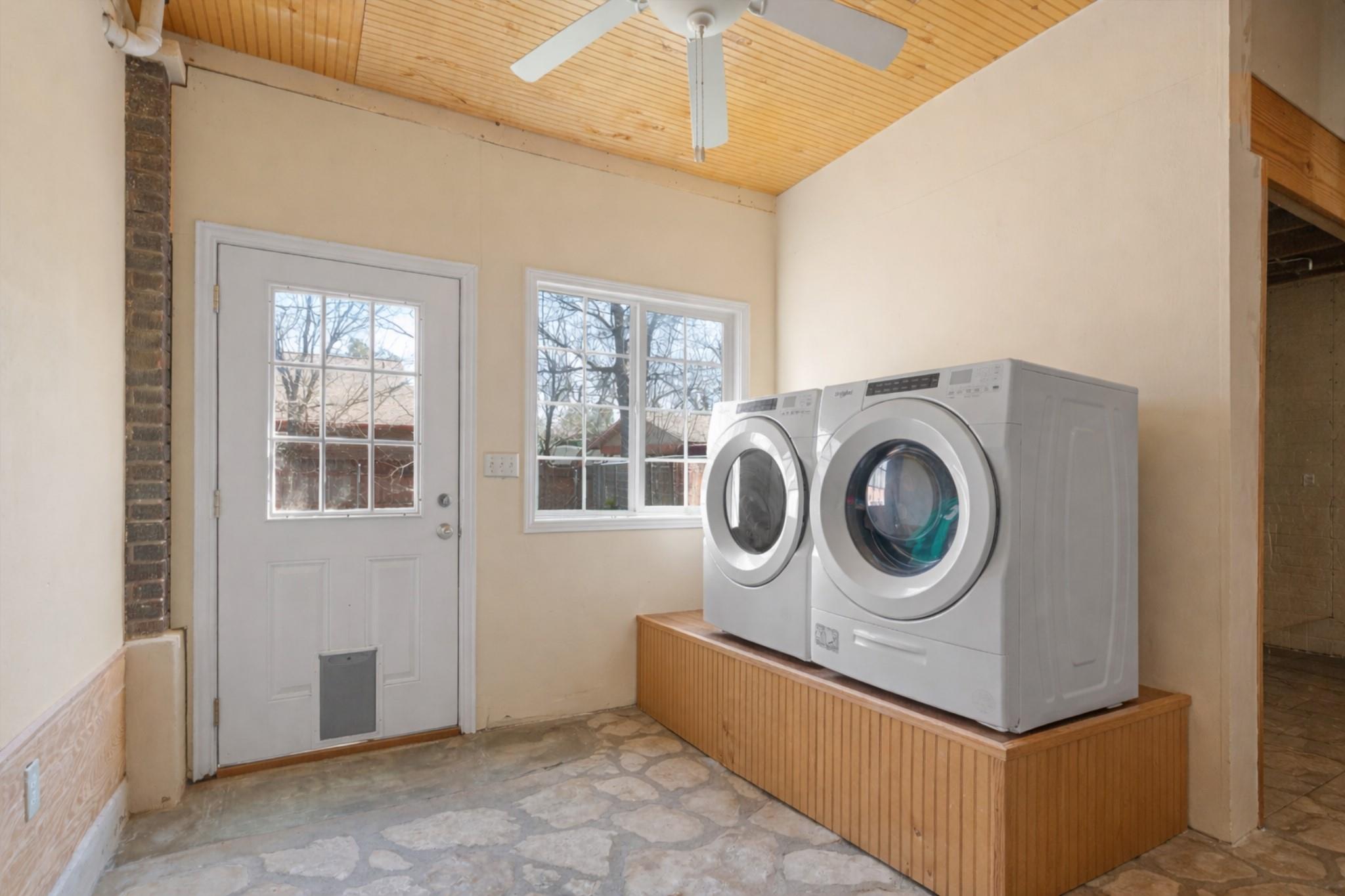 1543 W Clark St, Bartlett, TX 76511