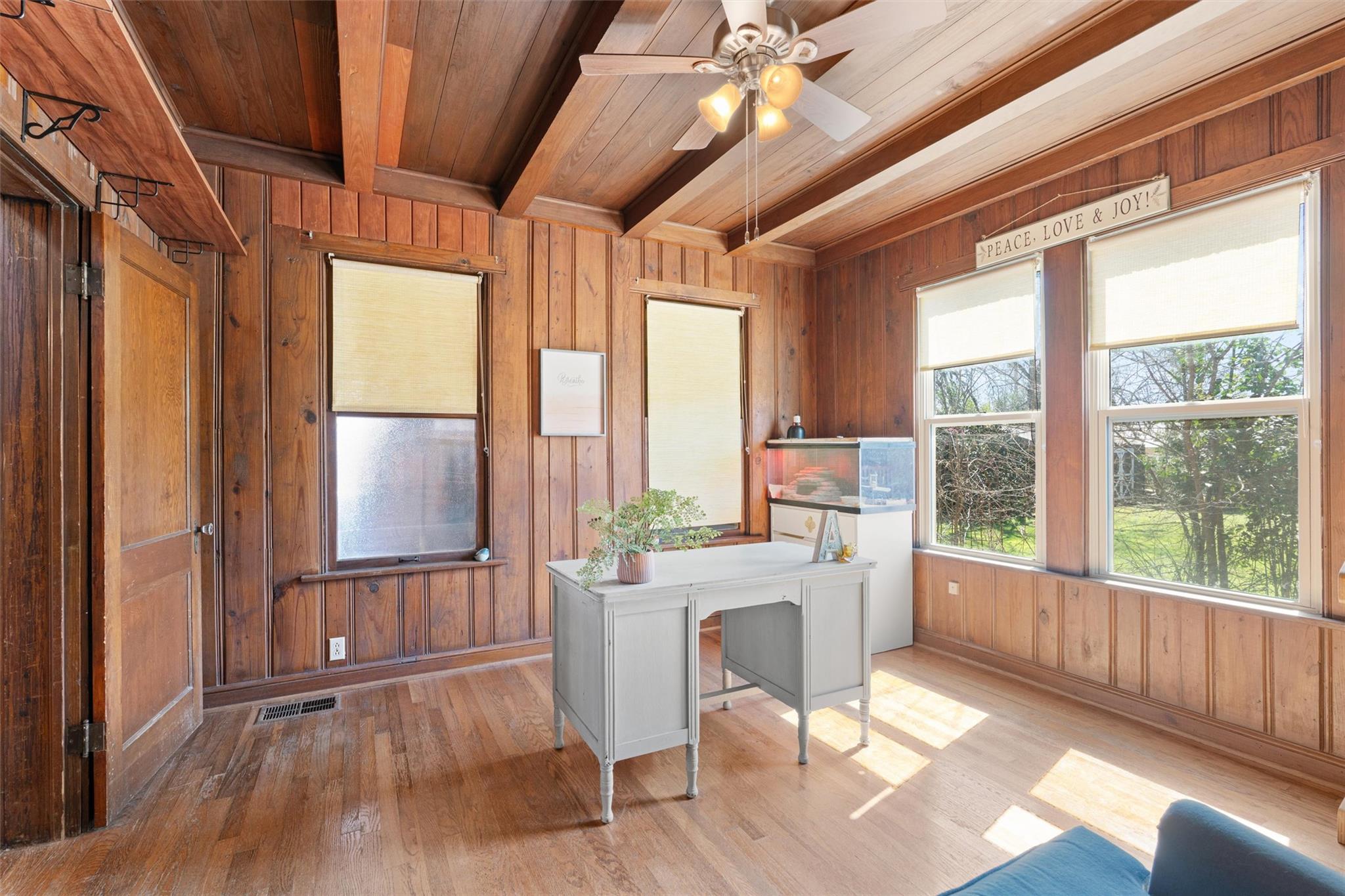 1543 W Clark St, Bartlett, TX 76511