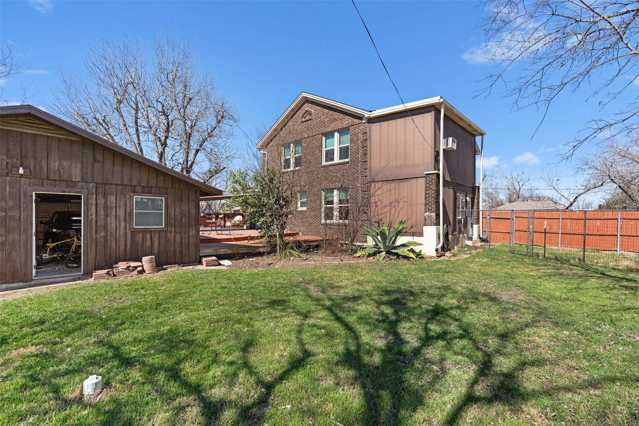 1543 W Clark St, Bartlett, TX 76511