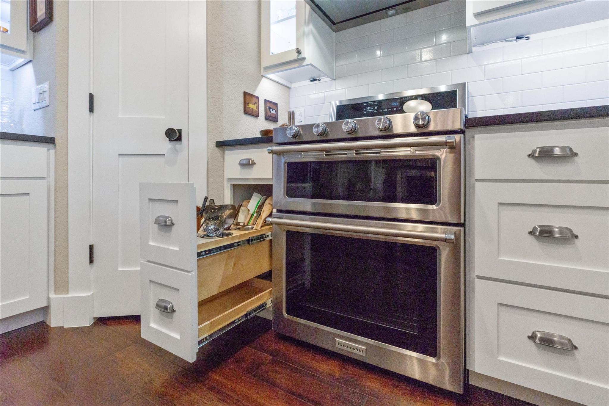 4206 Everest Ln, Austin, TX 78727