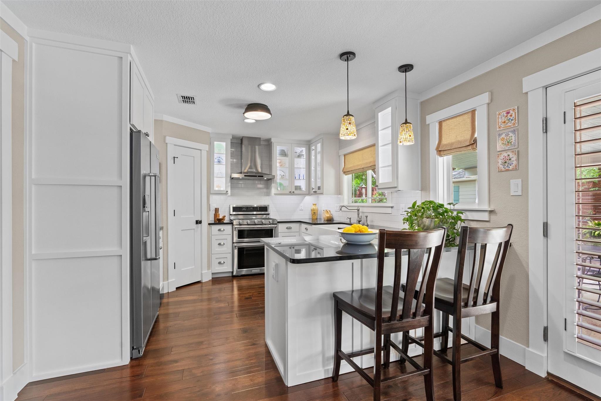 4206 Everest Ln, Austin, TX 78727