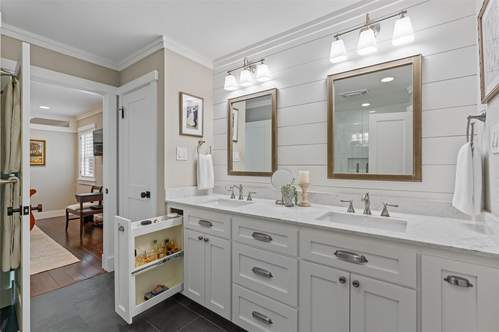 4206 Everest Ln, Austin, TX 78727