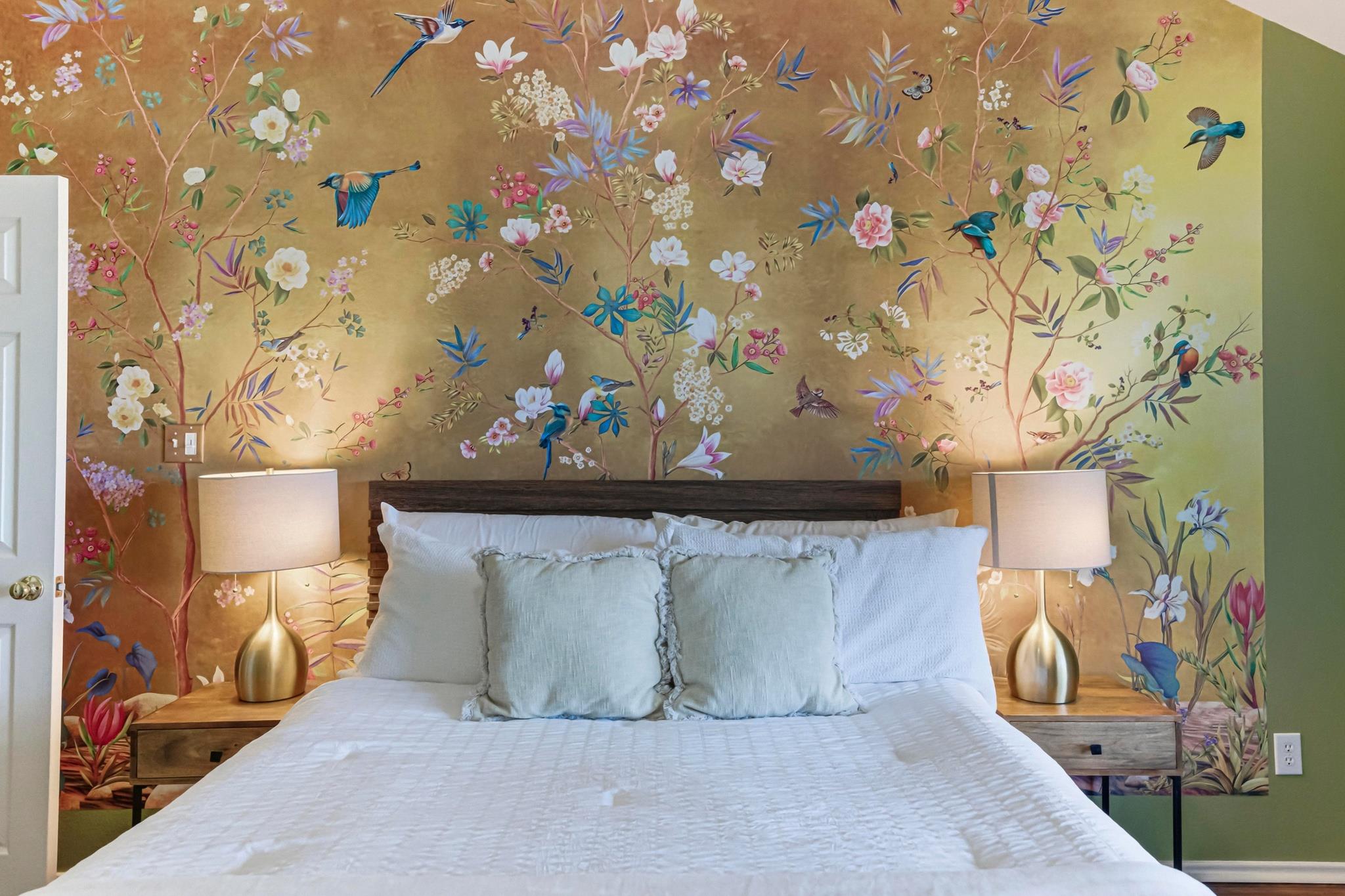 9207 Pioneer Forest Dr, Austin, TX 78744