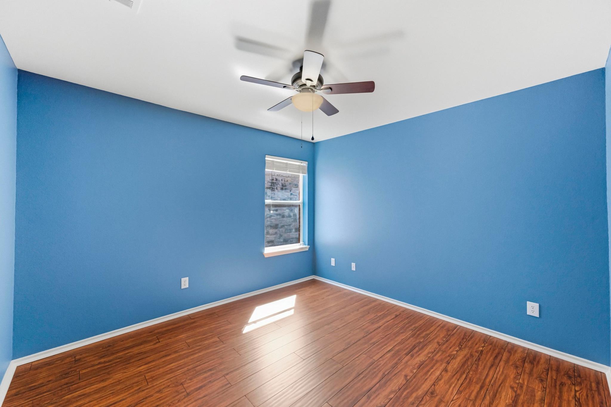 9207 Pioneer Forest Dr, Austin, TX 78744