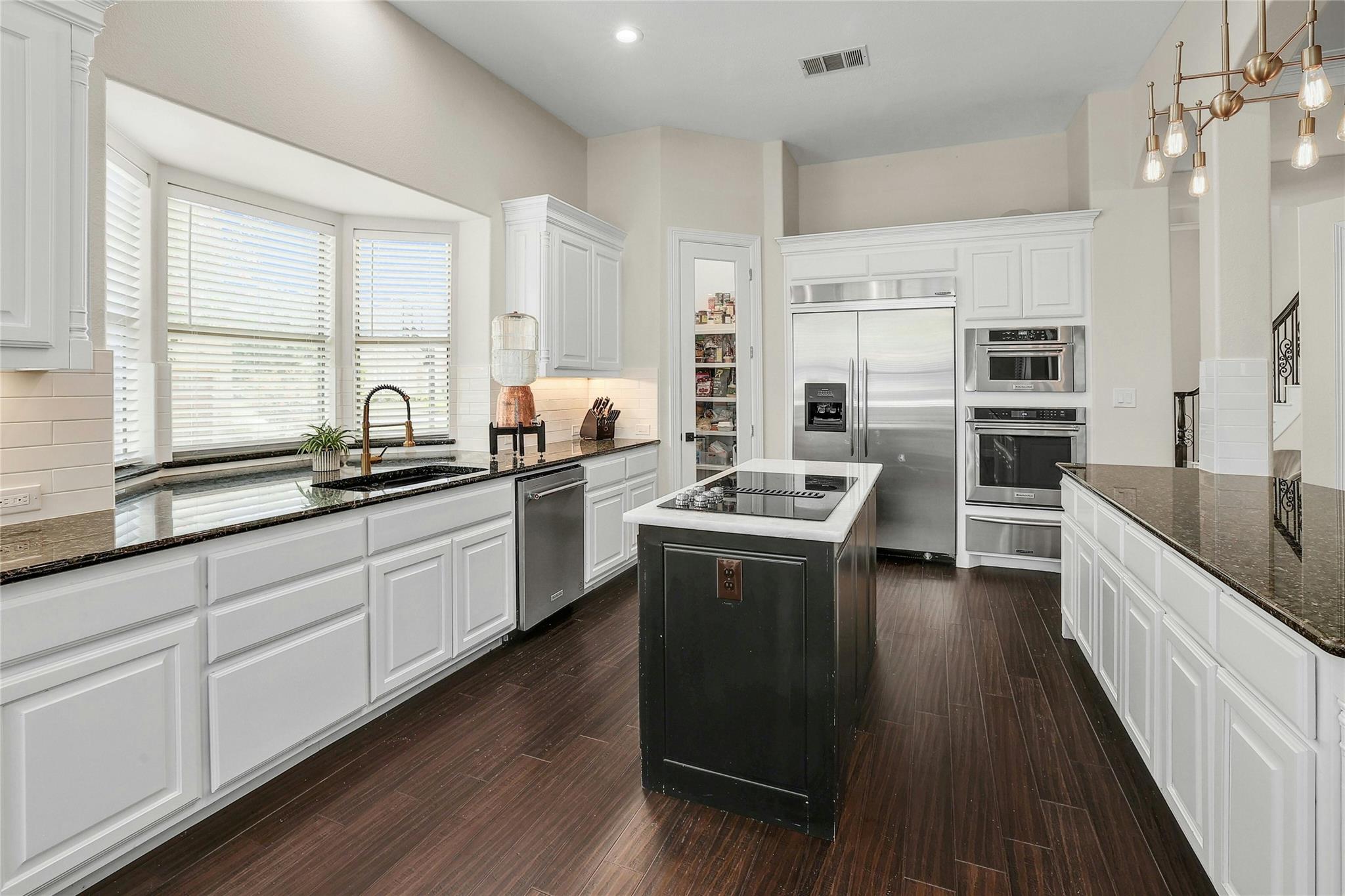 10225 Fossmoor St, Austin, TX 78717