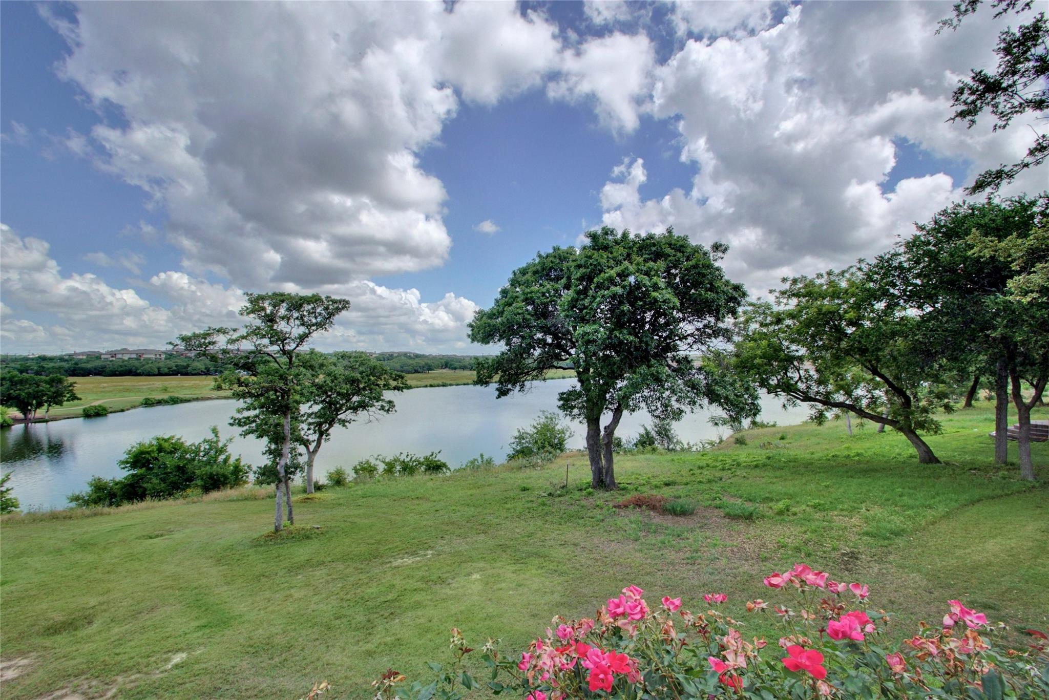 10225 Fossmoor St, Austin, TX 78717