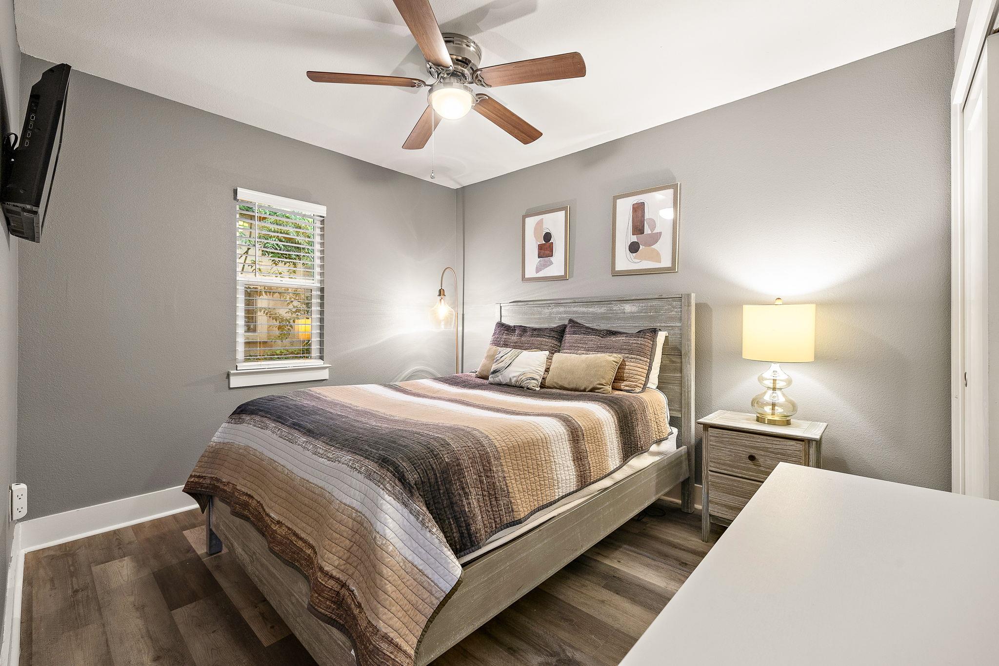606 E 19th St, Georgetown, TX 78626
