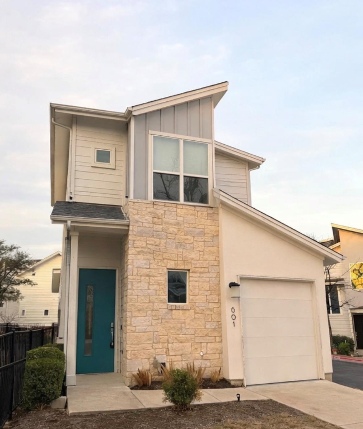 3108 E 51st St # 601, Austin, TX 78723