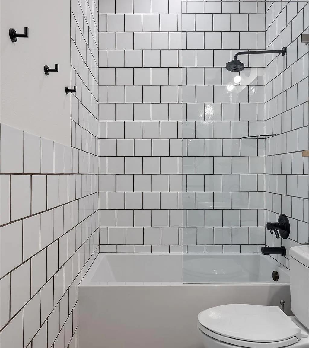 2211 Canterbury St # B, Austin, TX 78702