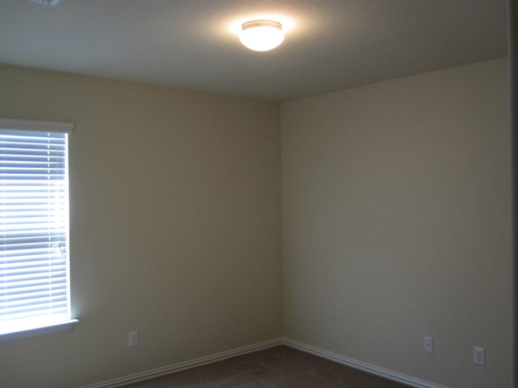 370 Evening Star Dr, Kyle, TX 78640