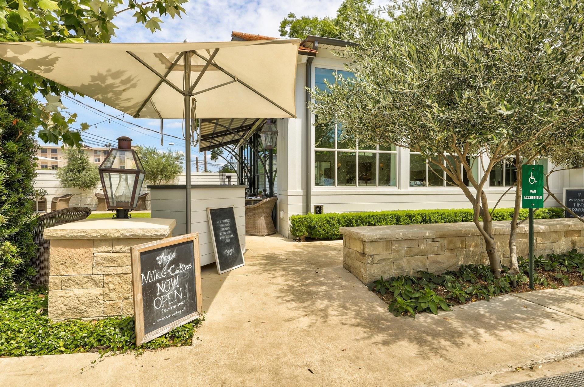 1107 W 31st St, Austin, TX 78705