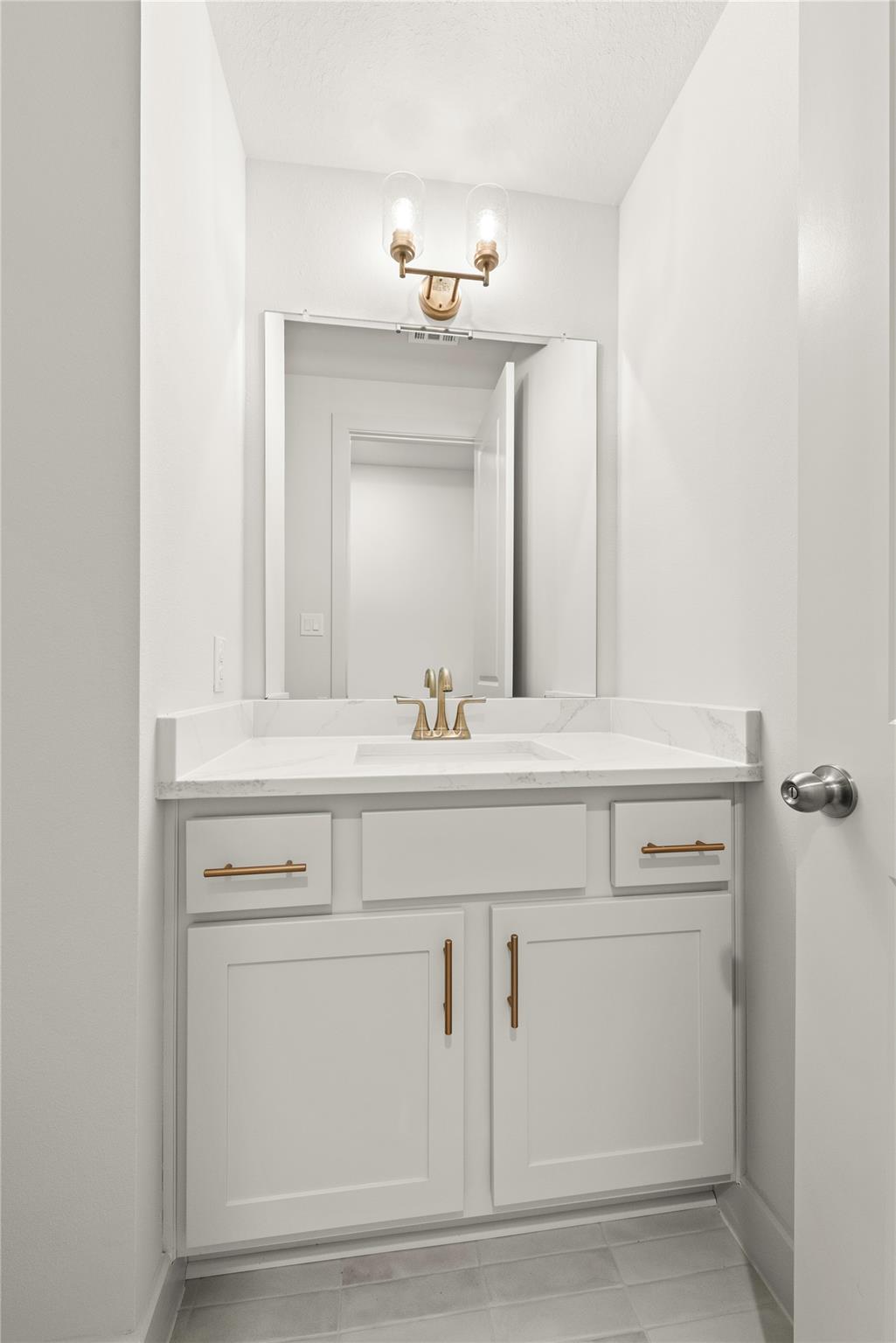 913 Rock Daisy Trl, Hutto, TX 78634