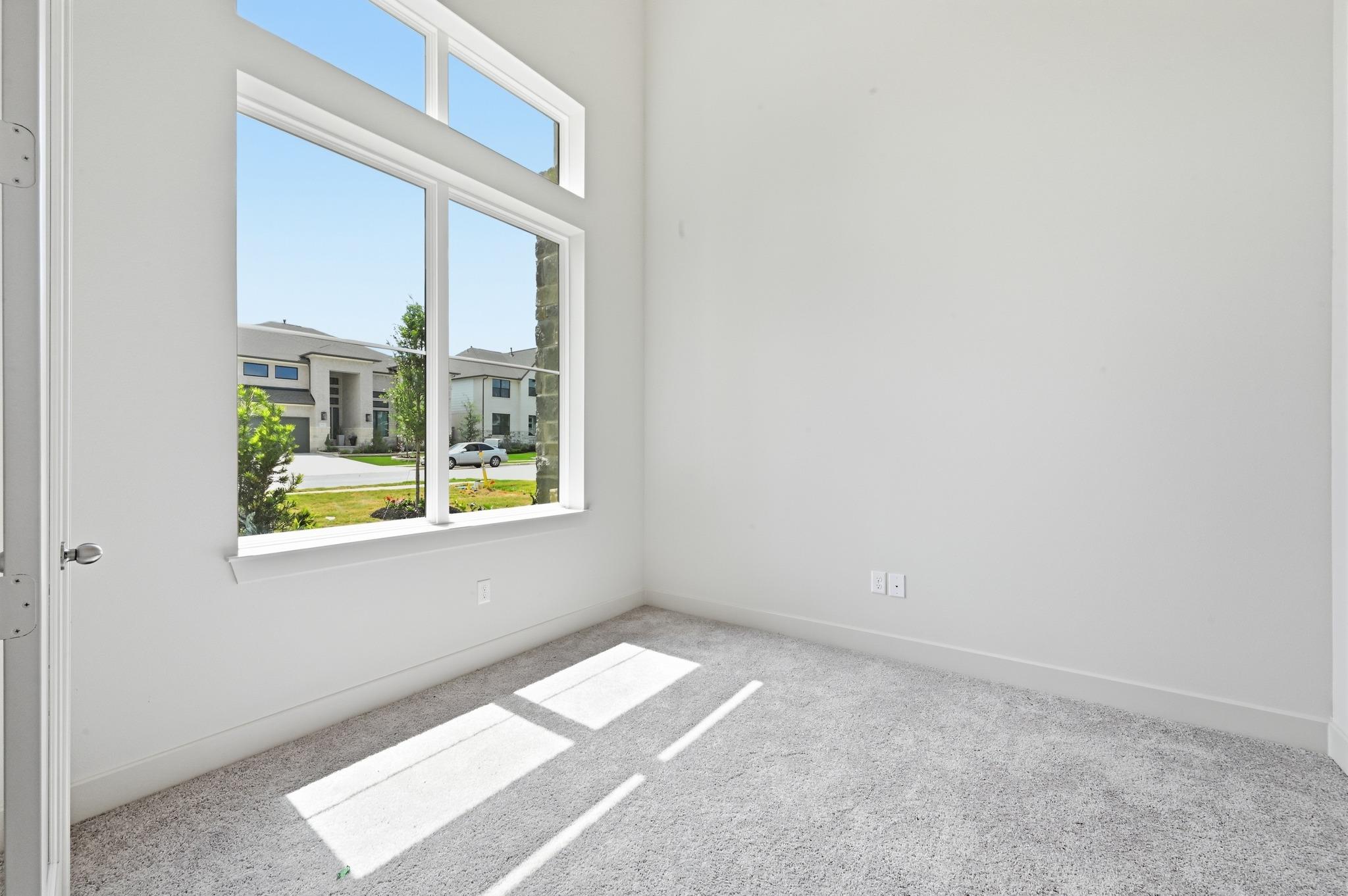 913 Rock Daisy Trl, Hutto, TX 78634