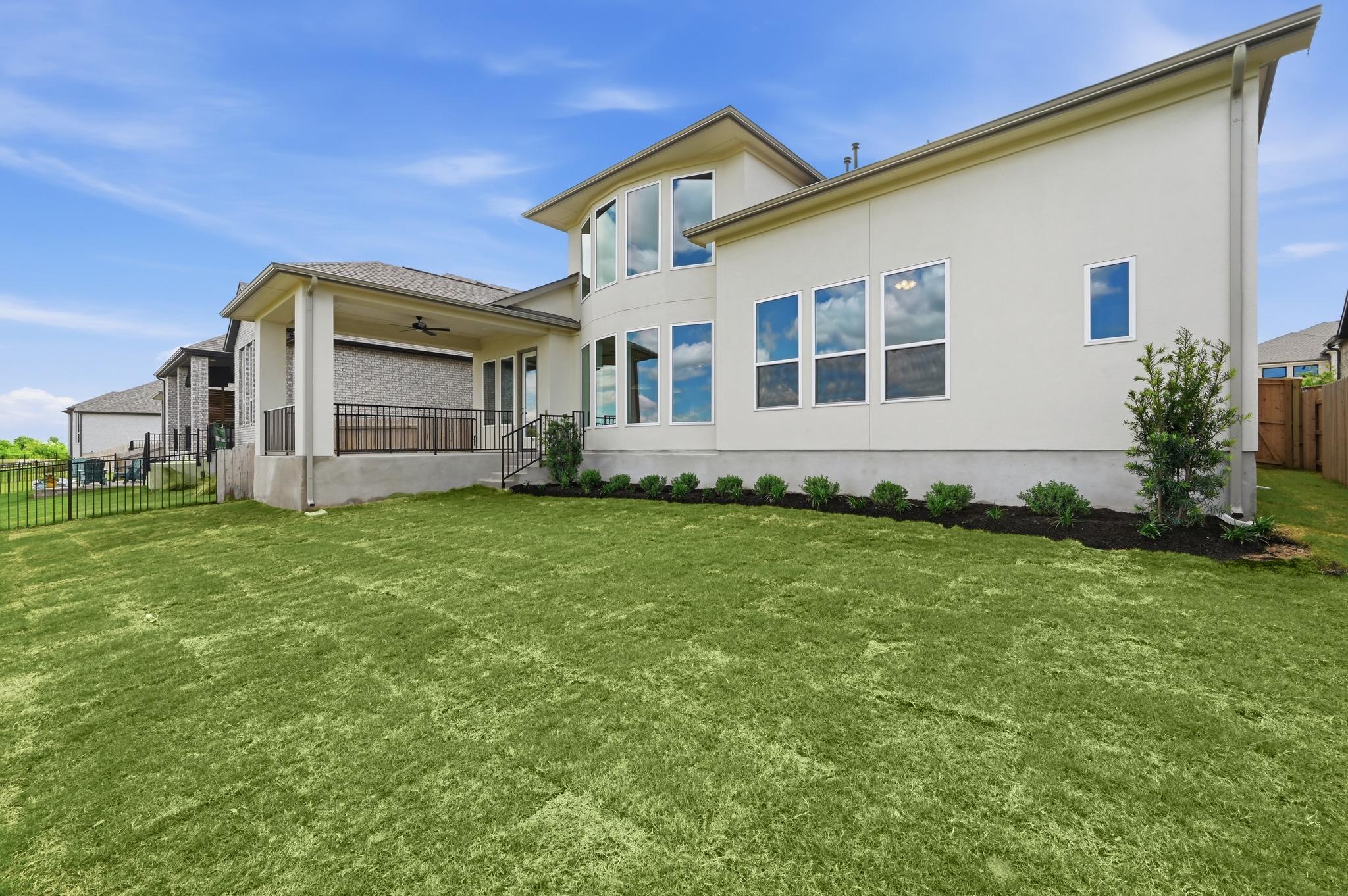 913 Rock Daisy Trl, Hutto, TX 78634