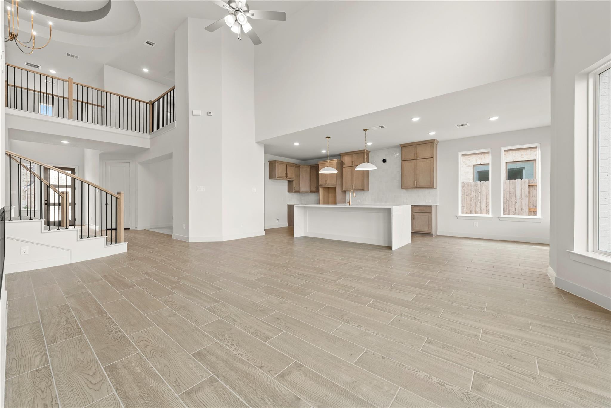 913 Rock Daisy Trl, Hutto, TX 78634