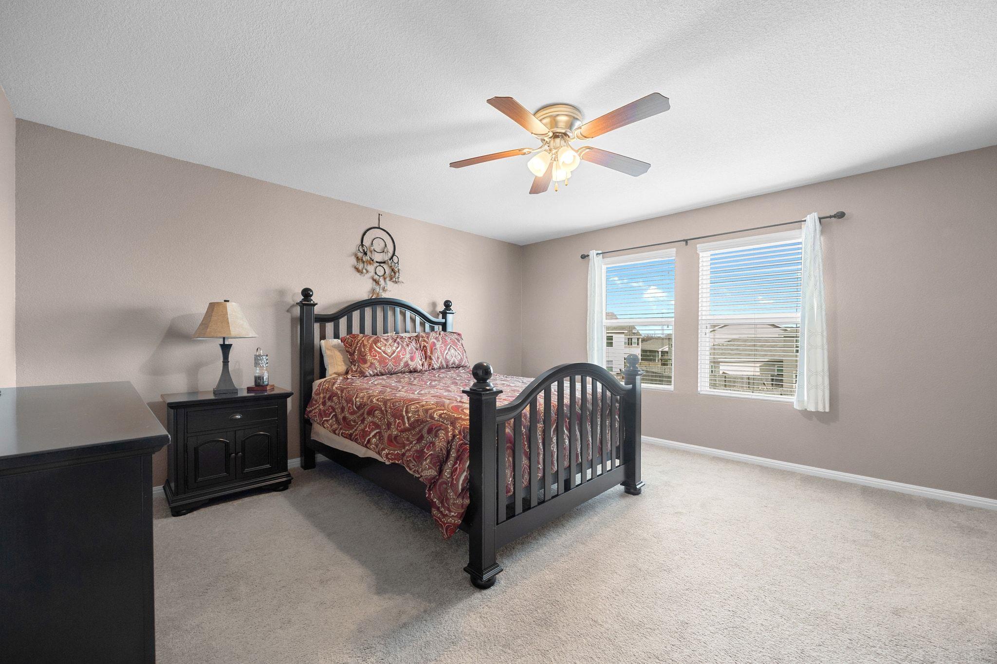 149 Hondo Gap Ln, Jarrell, TX 76537