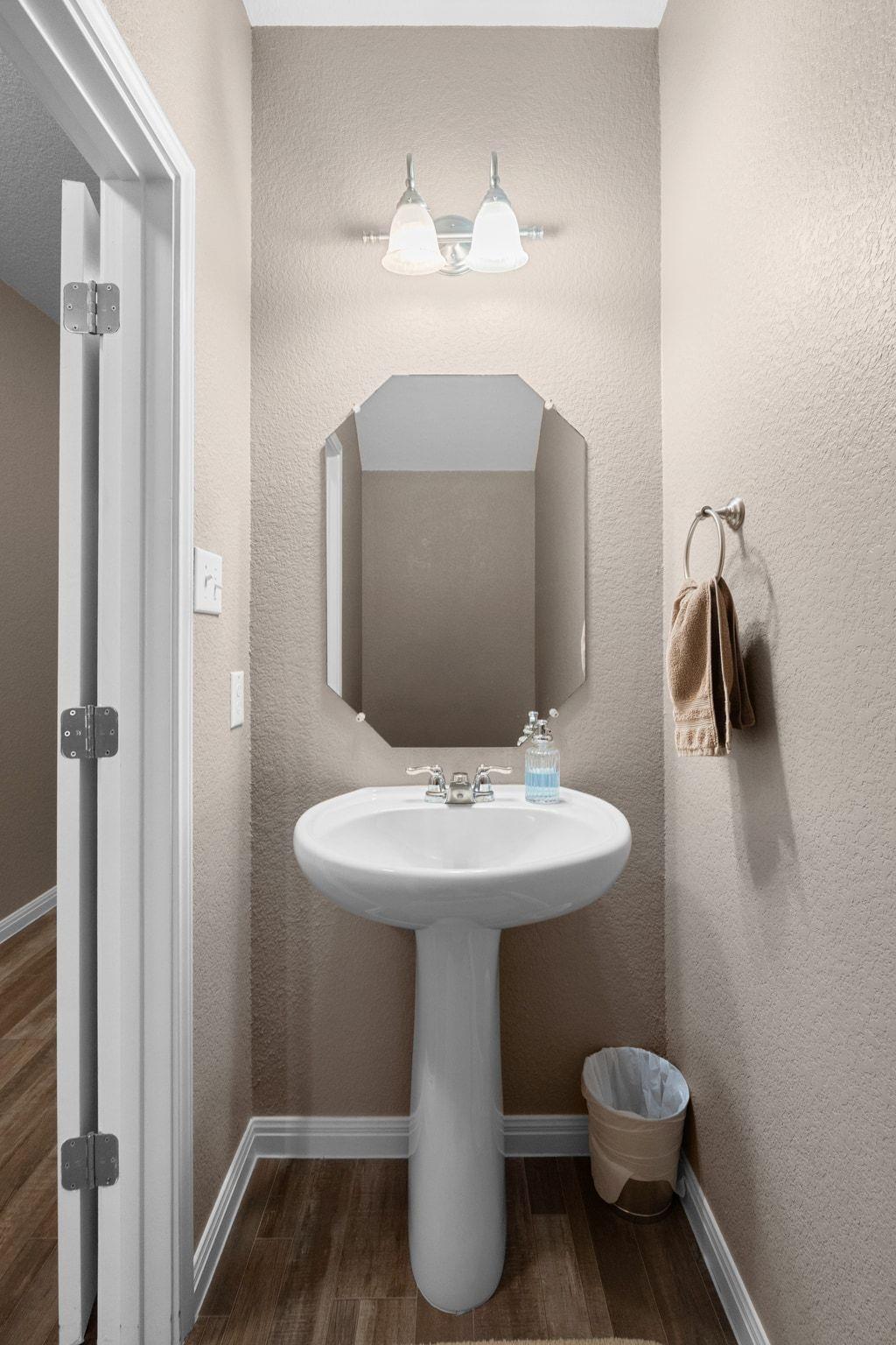 149 Hondo Gap Ln, Jarrell, TX 76537