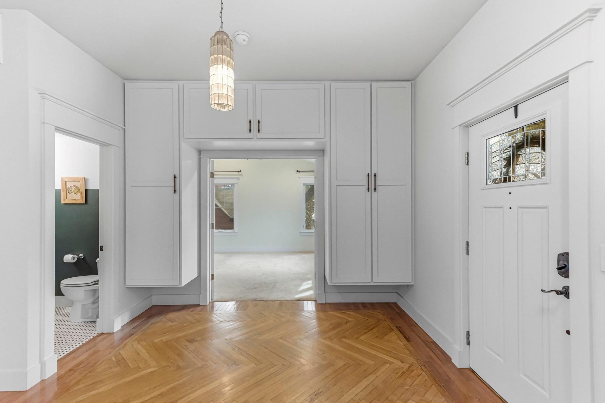 708 W Gibson St, Austin, TX 78704