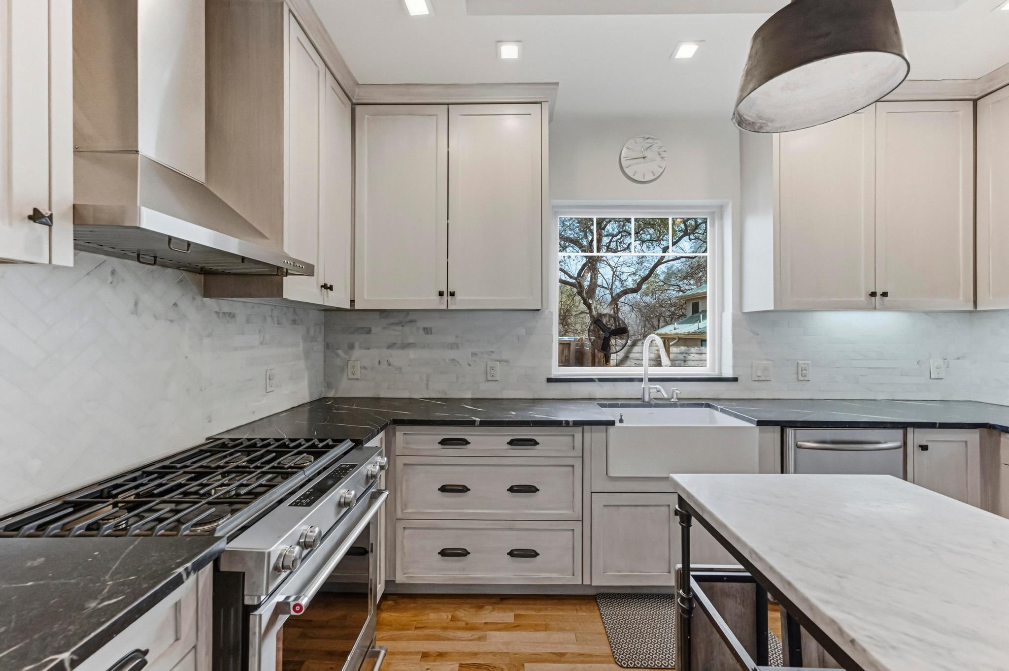 708 W Gibson St, Austin, TX 78704